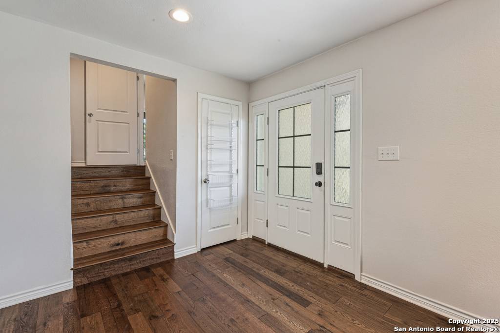 New Braunfels, TX 78130,21 Royal Crest