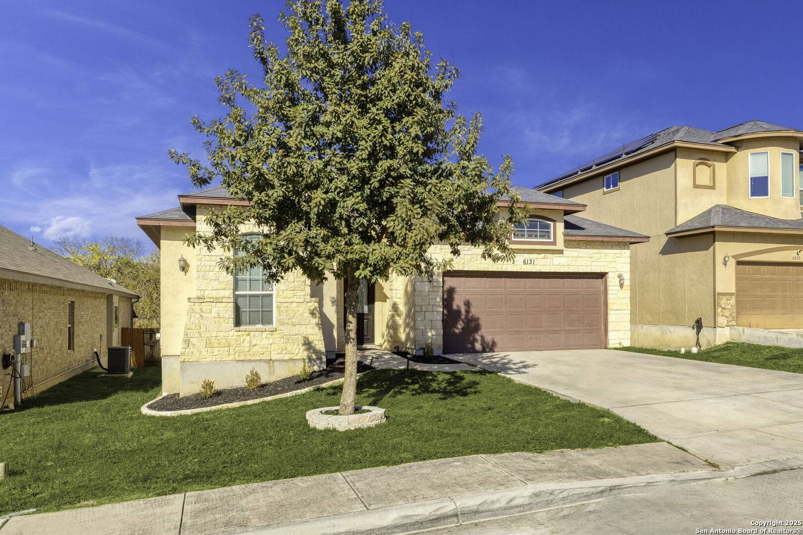 San Antonio, TX 78239,6131 Lowrie