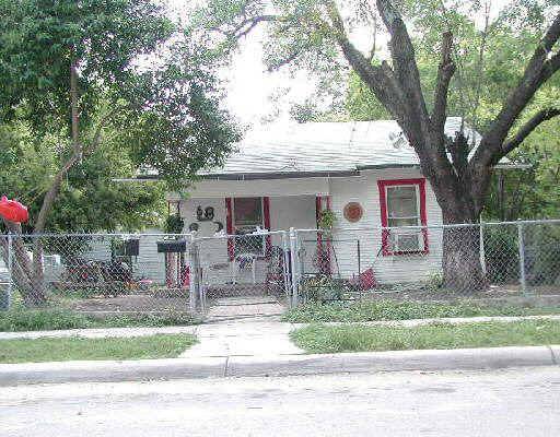 San Antonio, 78207-,3118 MORALES ST