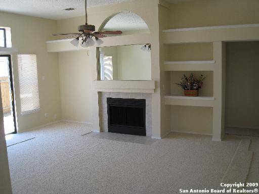 Converse, TX 78109-3401,6818 Cypress Mist Dr