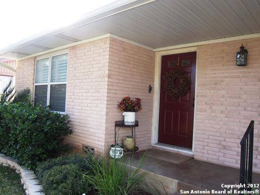 New Braunfels, TX 78130-6007,131 DEER TROT ST