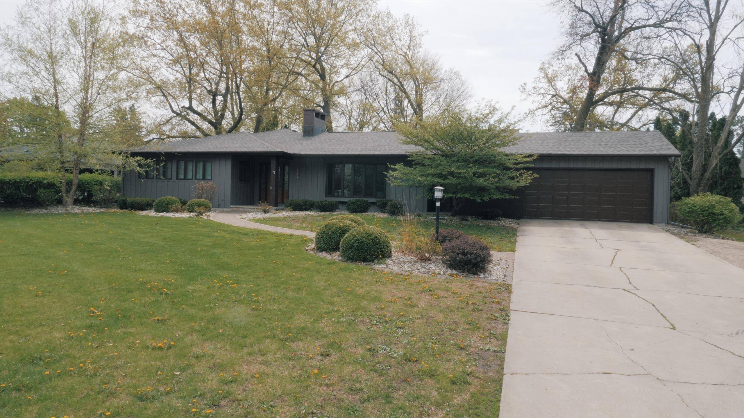 Charles City, IA 50616,1107 Ellis DR