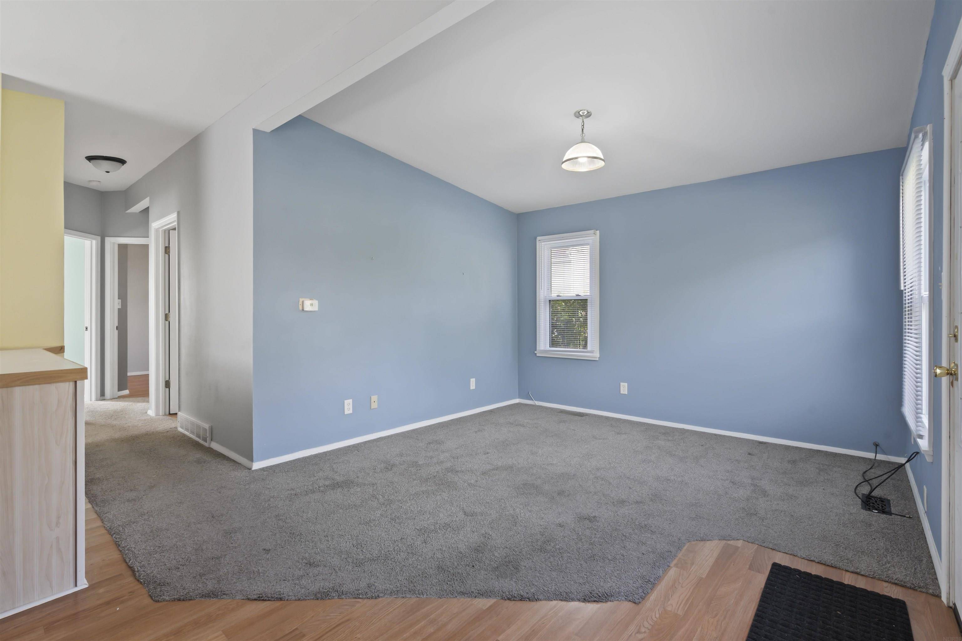 Waterloo, IA 50702,1816 Locke AVE