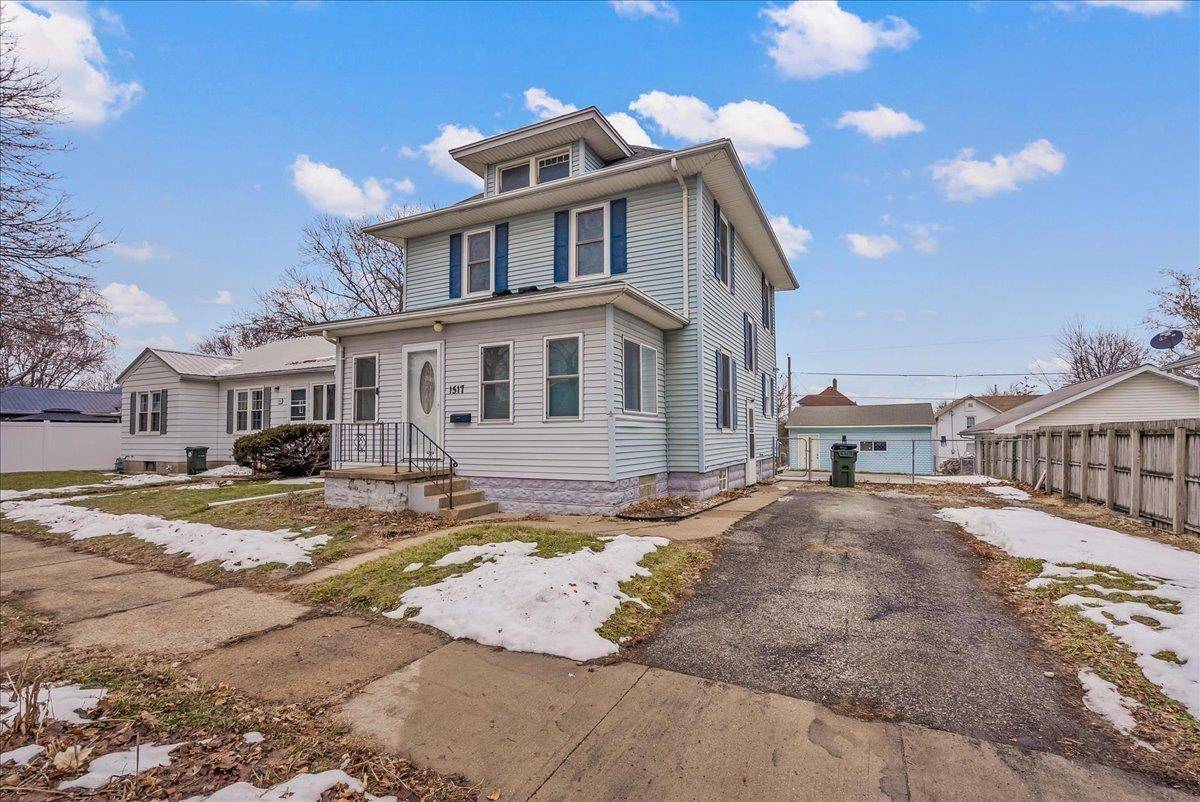 Waterloo, IA 50702,1517 Forest AVE