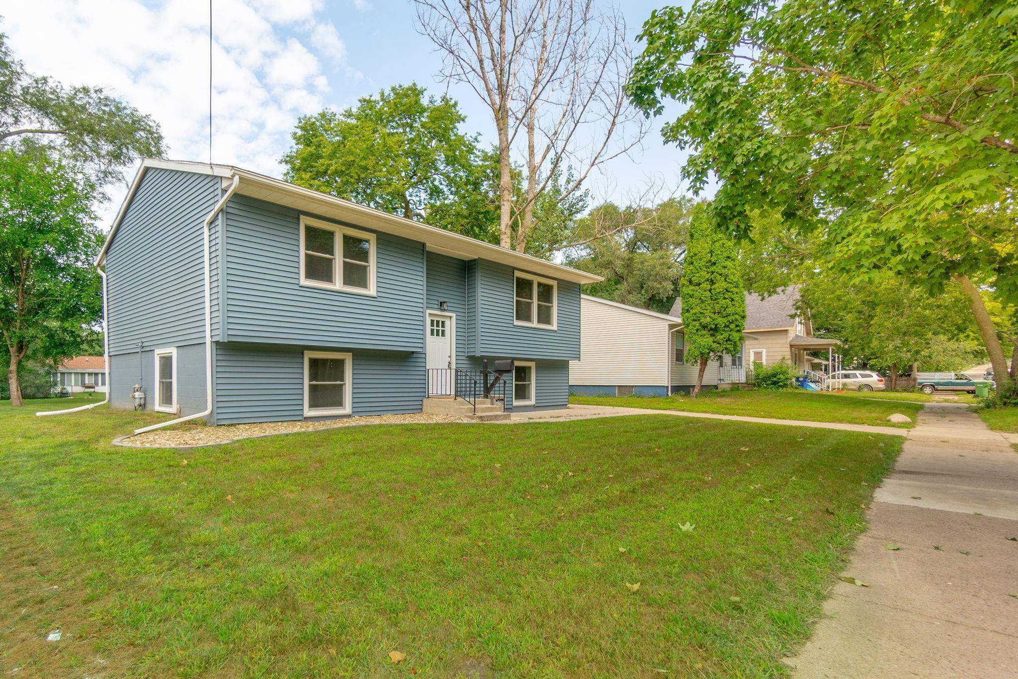 Waterloo, IA 50703,319 Bates ST