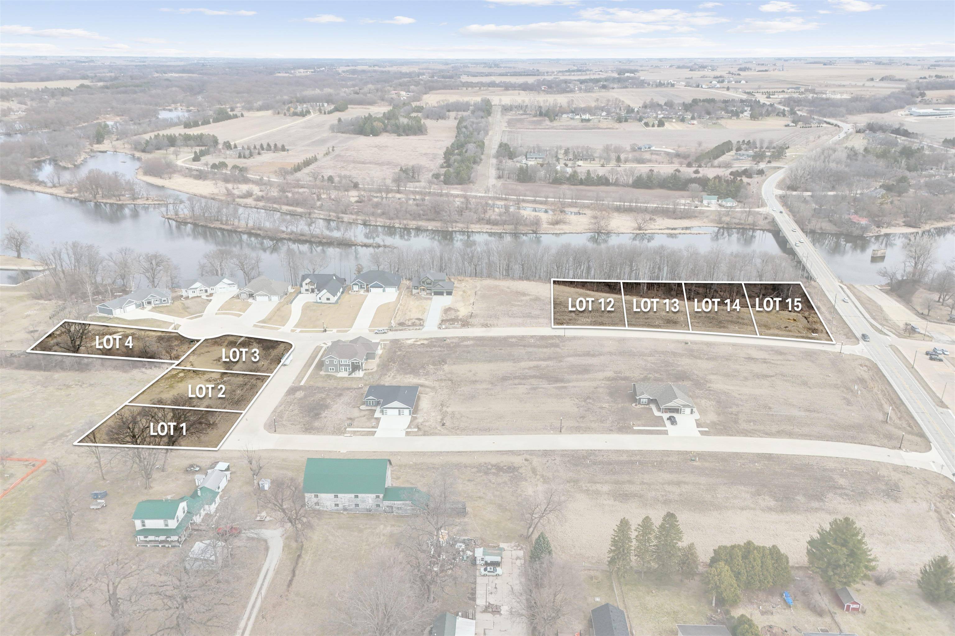Waverly, IA 50677,102 Deerfield CIR #Whitetail Bluff Lot #15