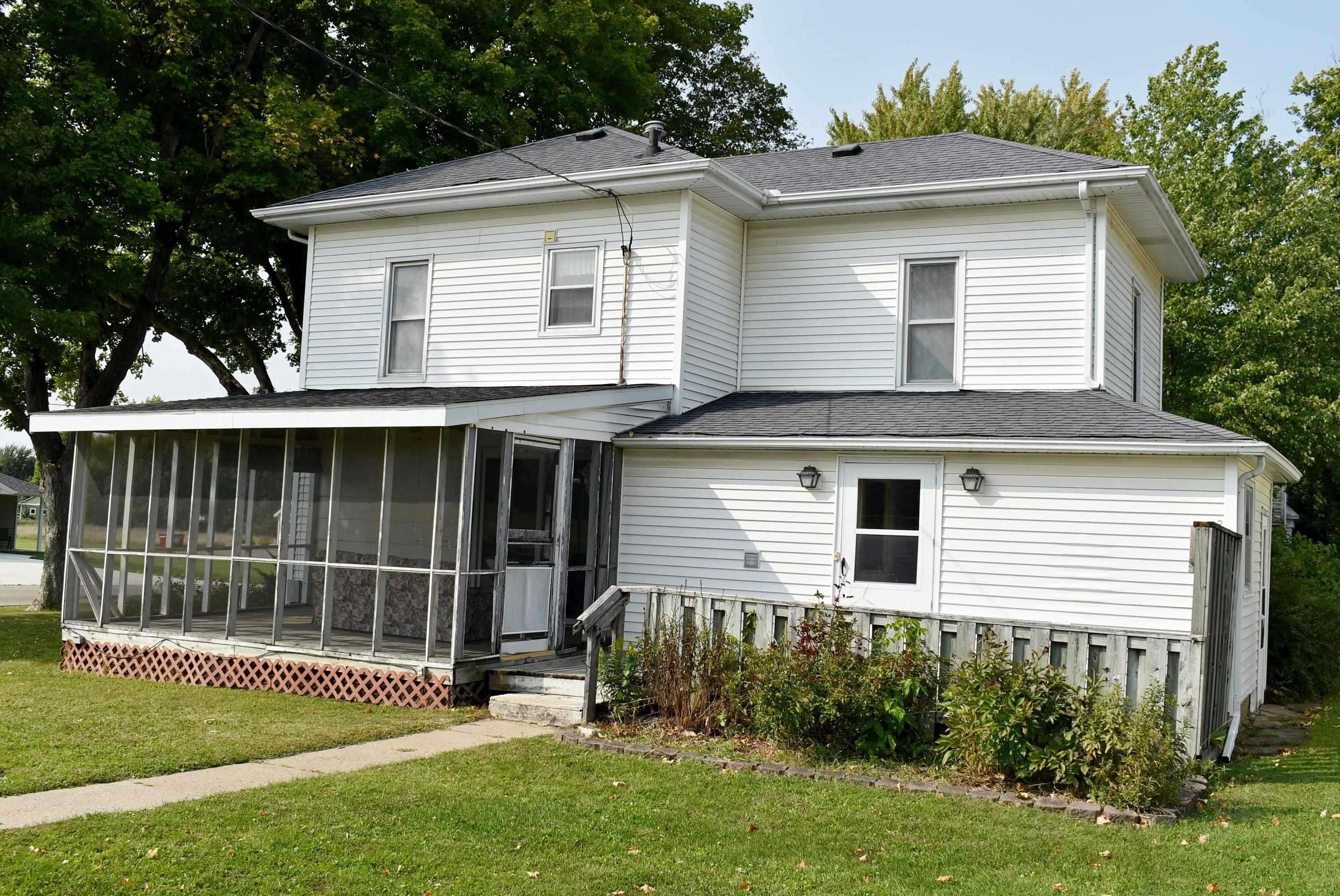 Osage, IA 50461,102 Pleasant ST