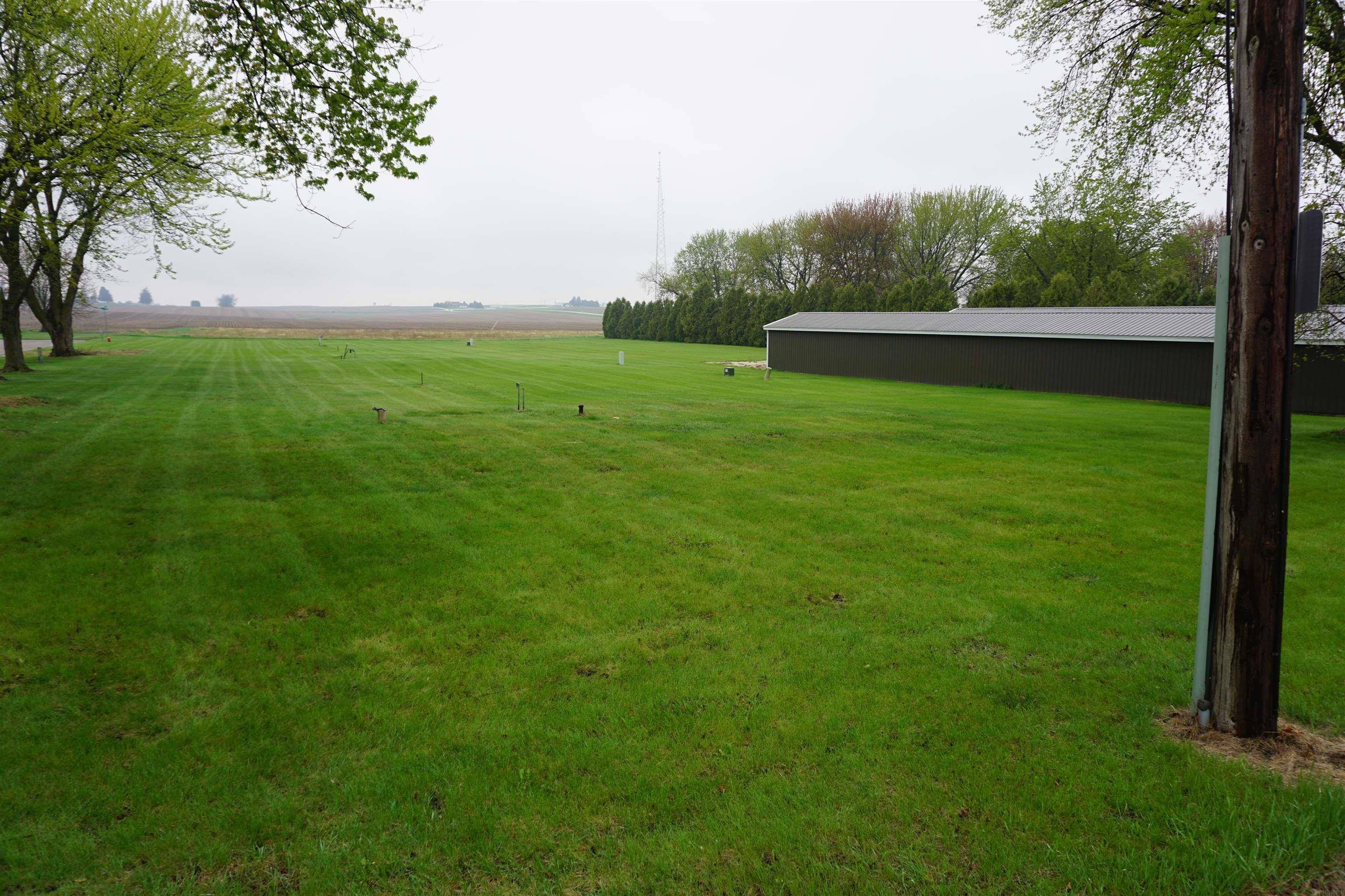 Grundy Center, IA 50638,B AVE