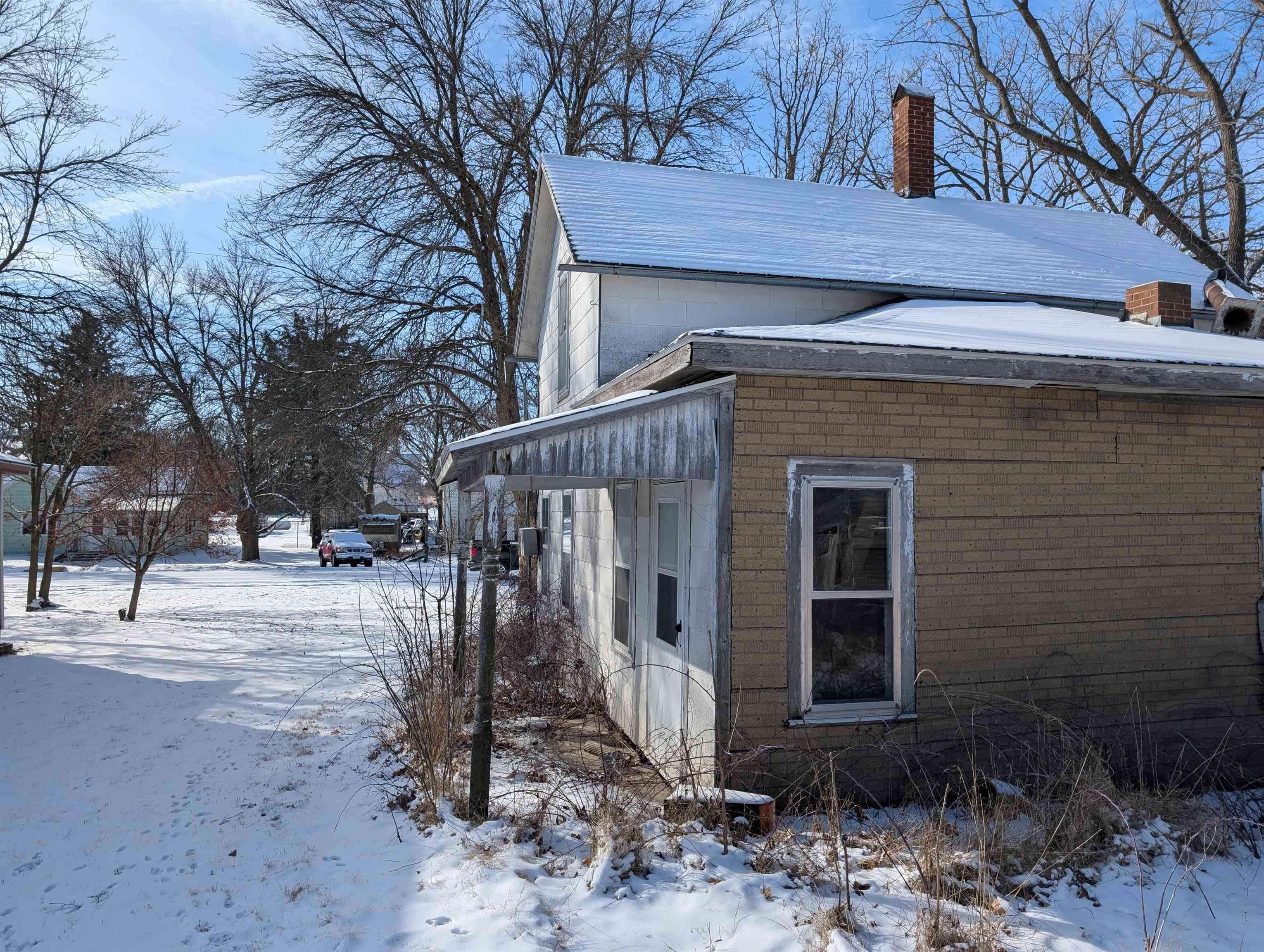 Chester, IA 52134,511 River ST