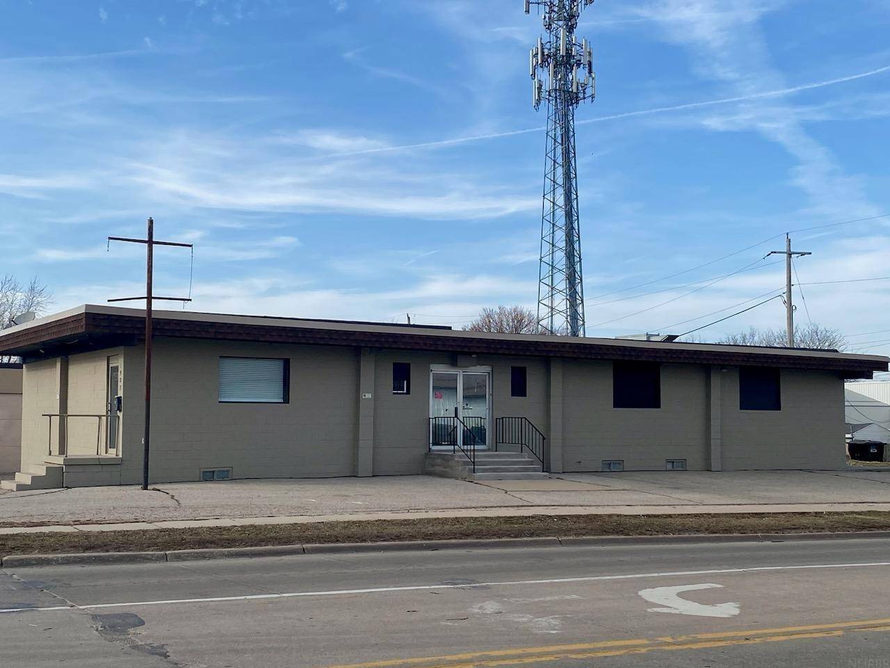 Waterloo, IA 50702,1927 Jefferson ST