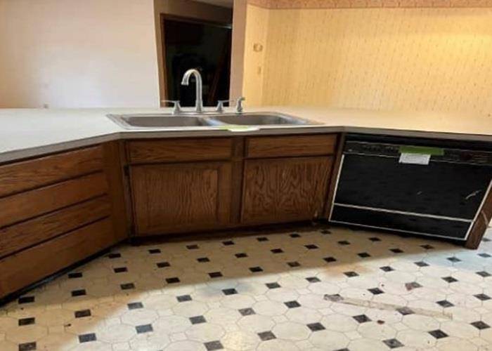 Conrad, IA 50621,205 N WILHELM ST