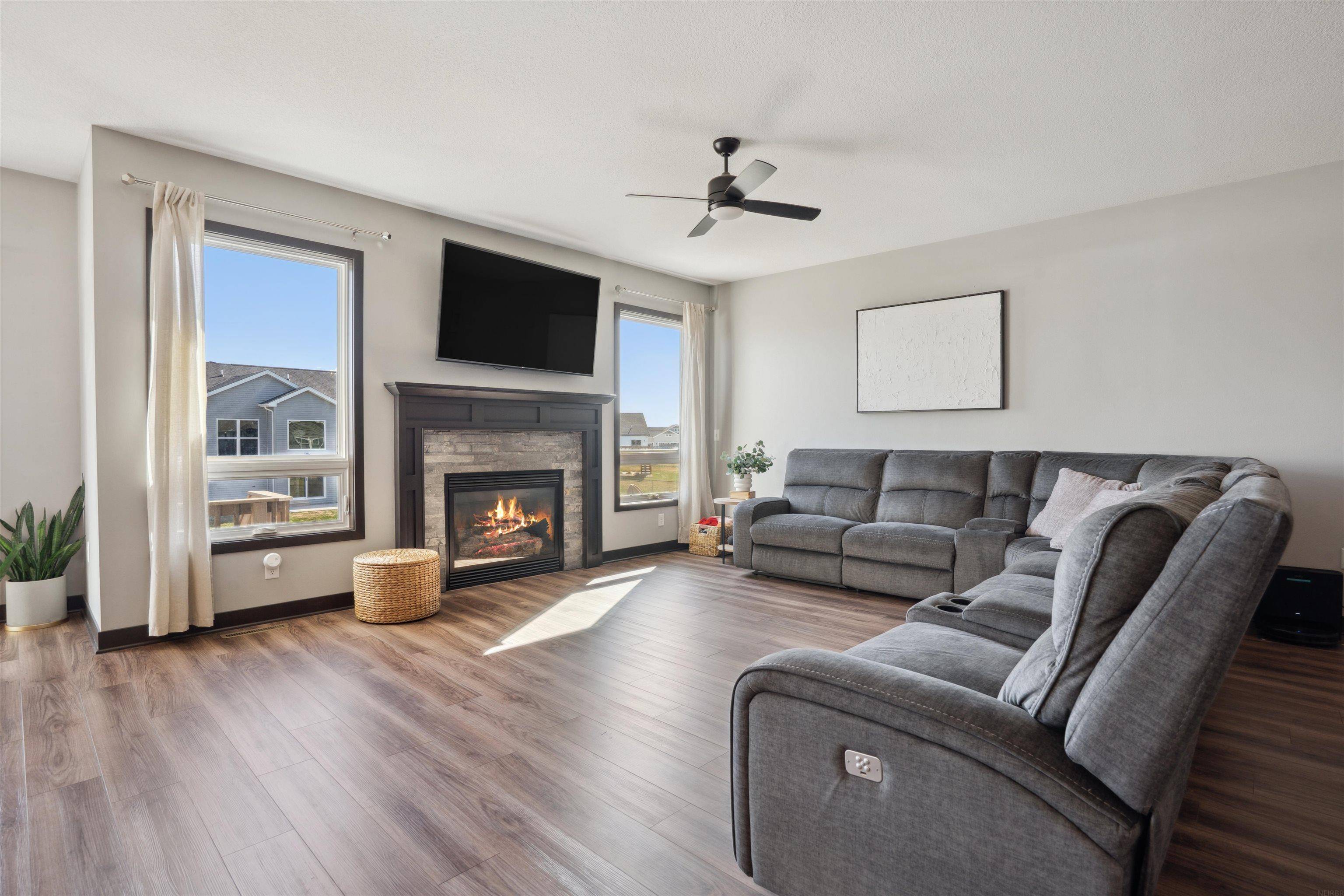 Waterloo, IA 50701,1456 Audubon DR