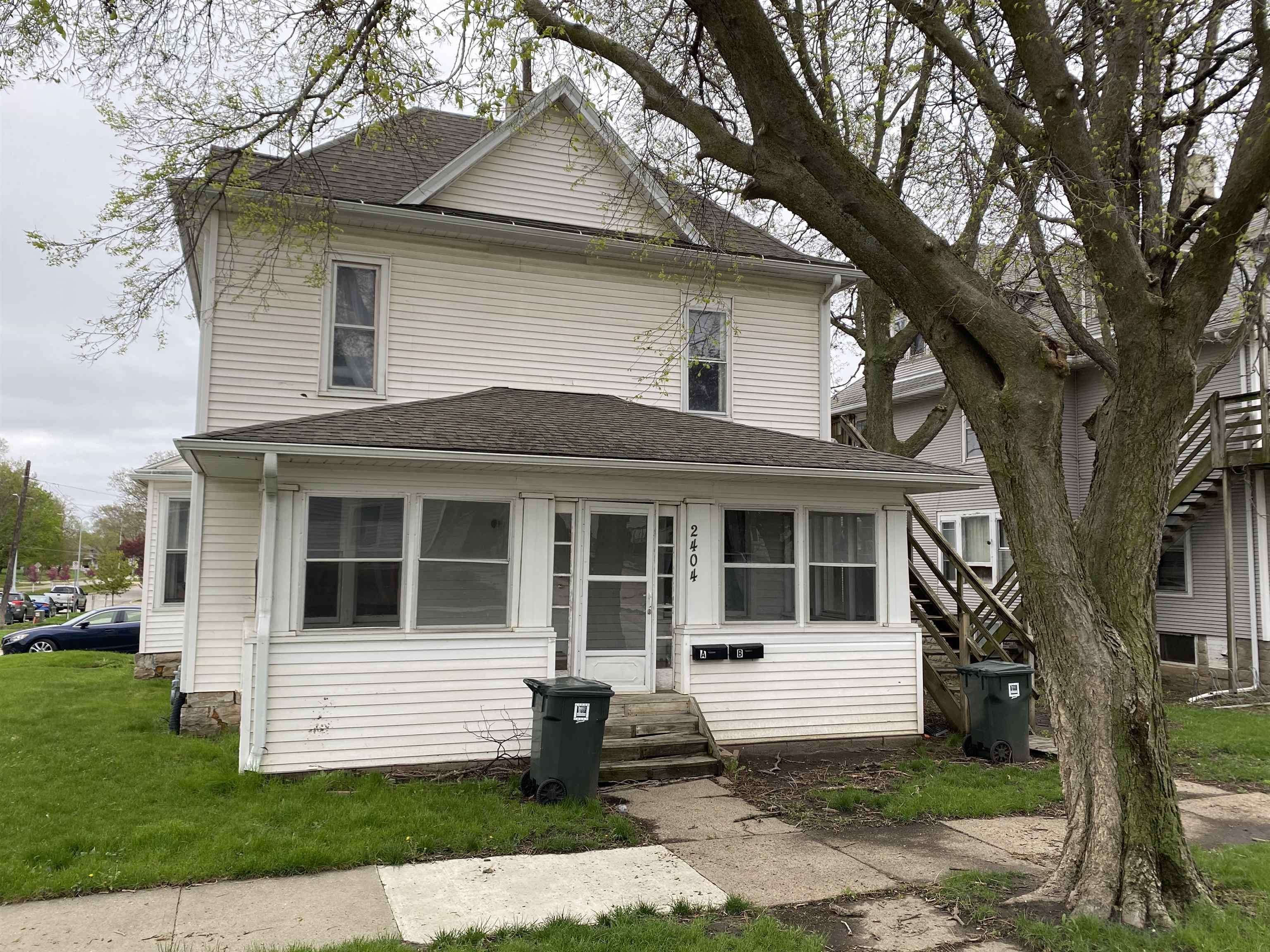 Cedar Falls, IA 50613,2404 Olive ST