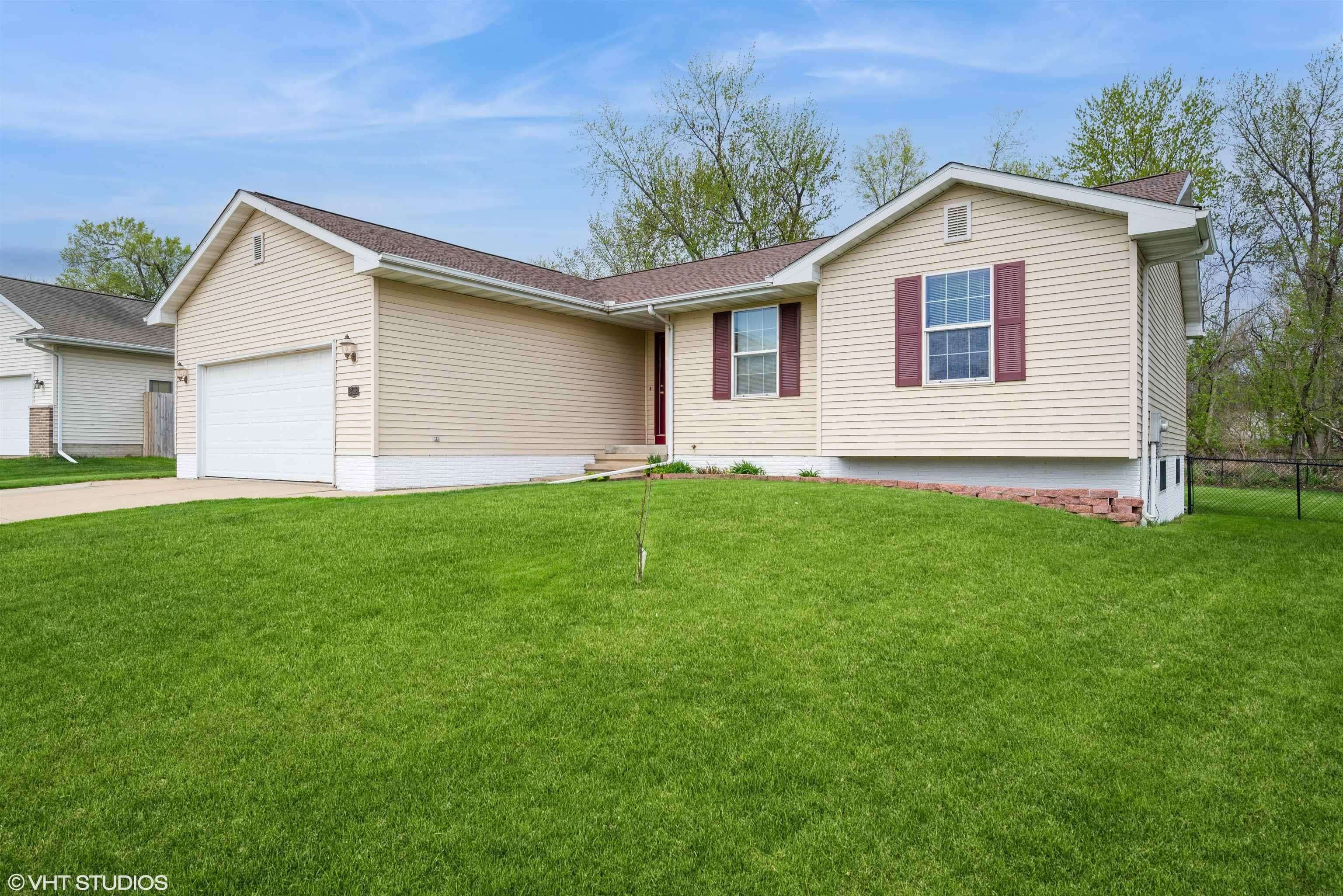 Cedar Rapids, IA 52404,2438 SW Handley DR