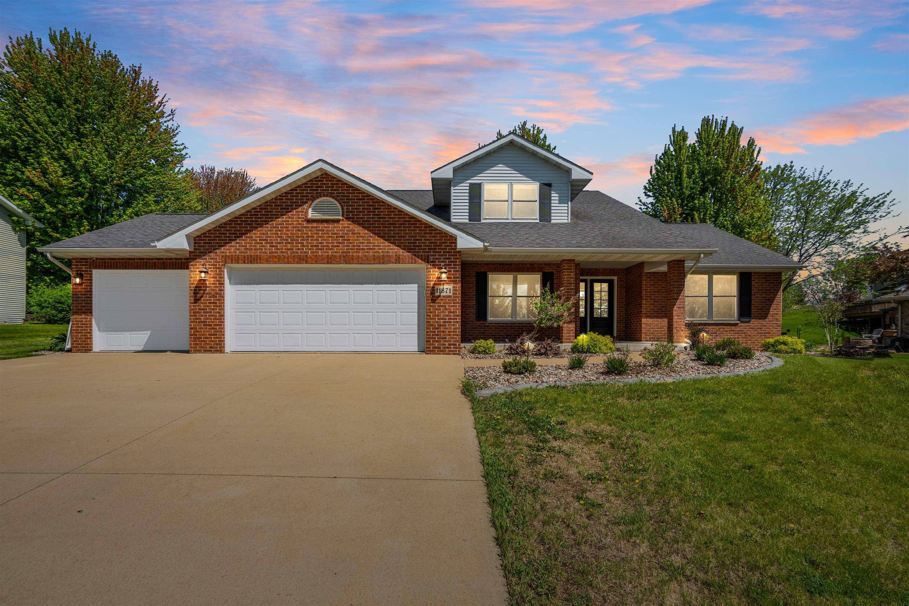 Dubuque, IA 52001,11871 Deer Valley Trl