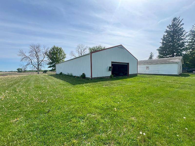 Sumner, IA 50674,2992 220th ST