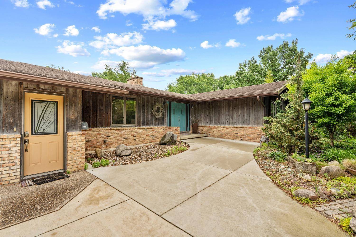 Independence, IA 50644,1020 6th Ave SW