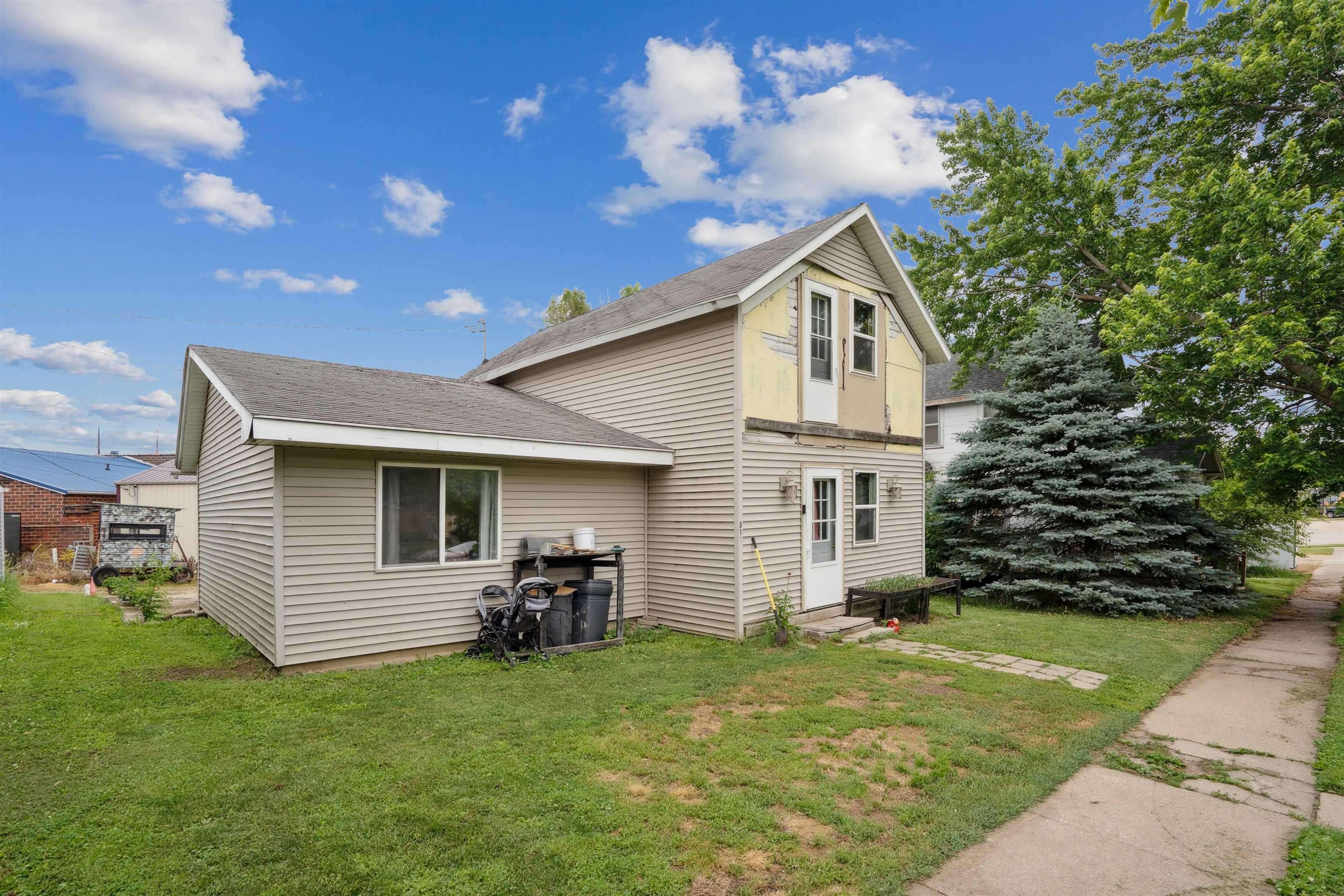 Gladbrook, IA 50635,519 Johnston ST