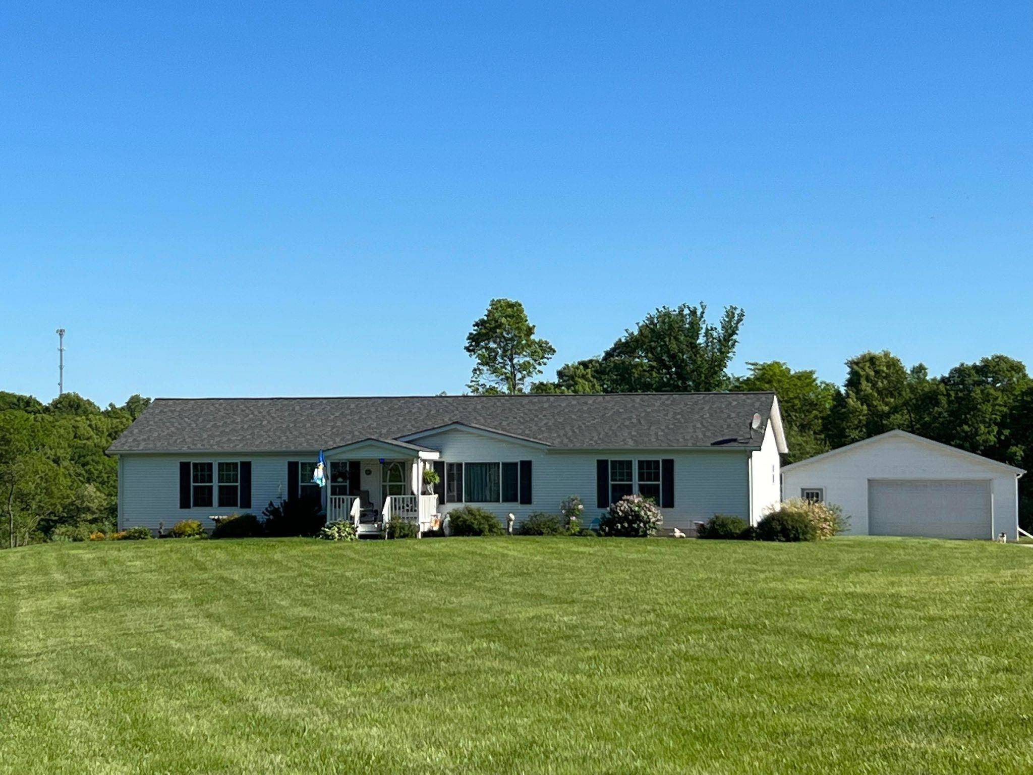 Centerville, IA 52544-3503,1310 E Cross Street