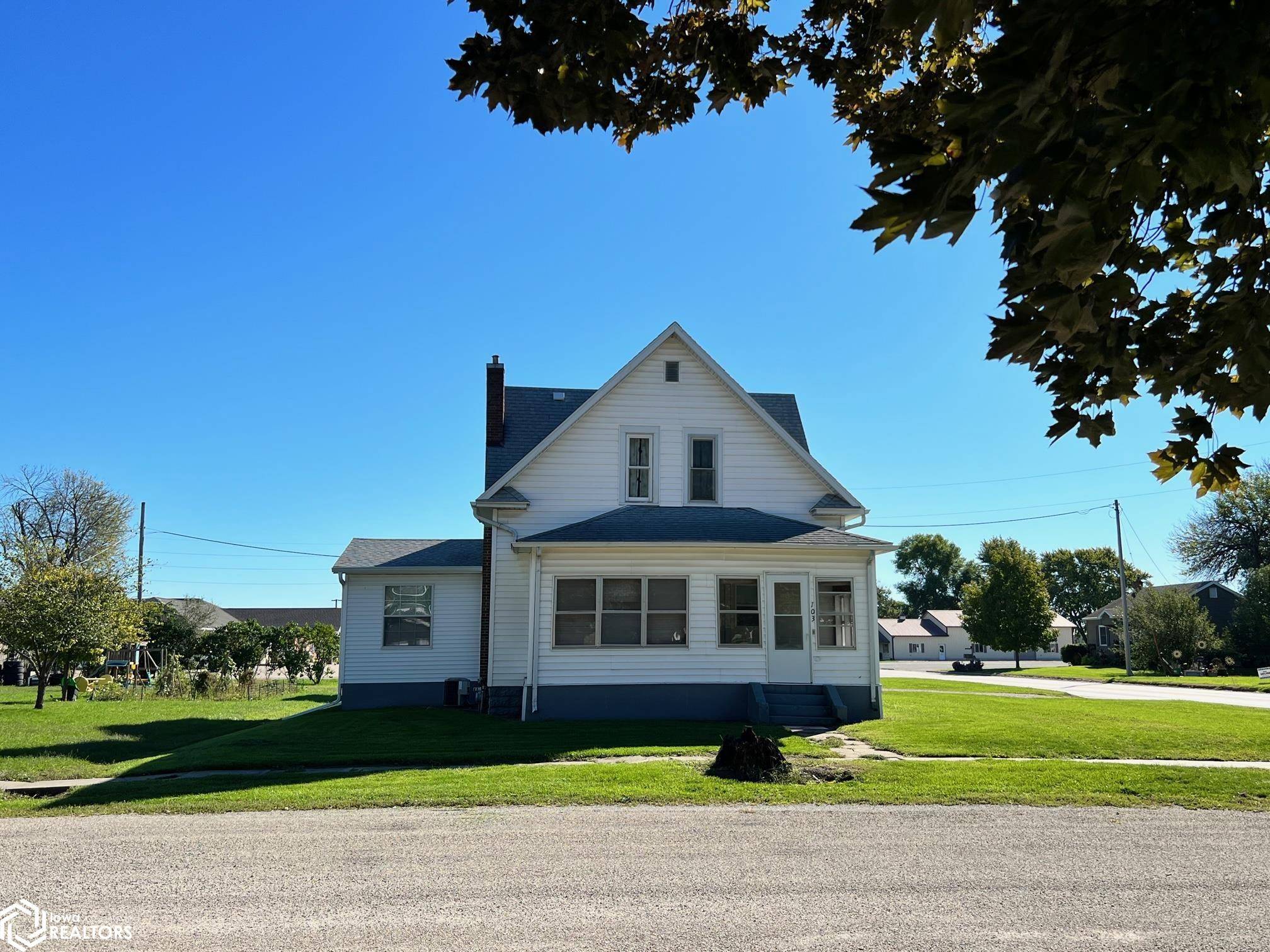 Donnellson, IA 52625,103 Lynn St