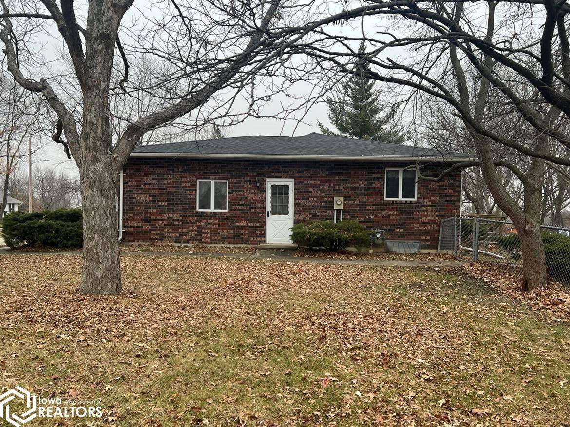Centerville, IA 52544,1300 E Grant St