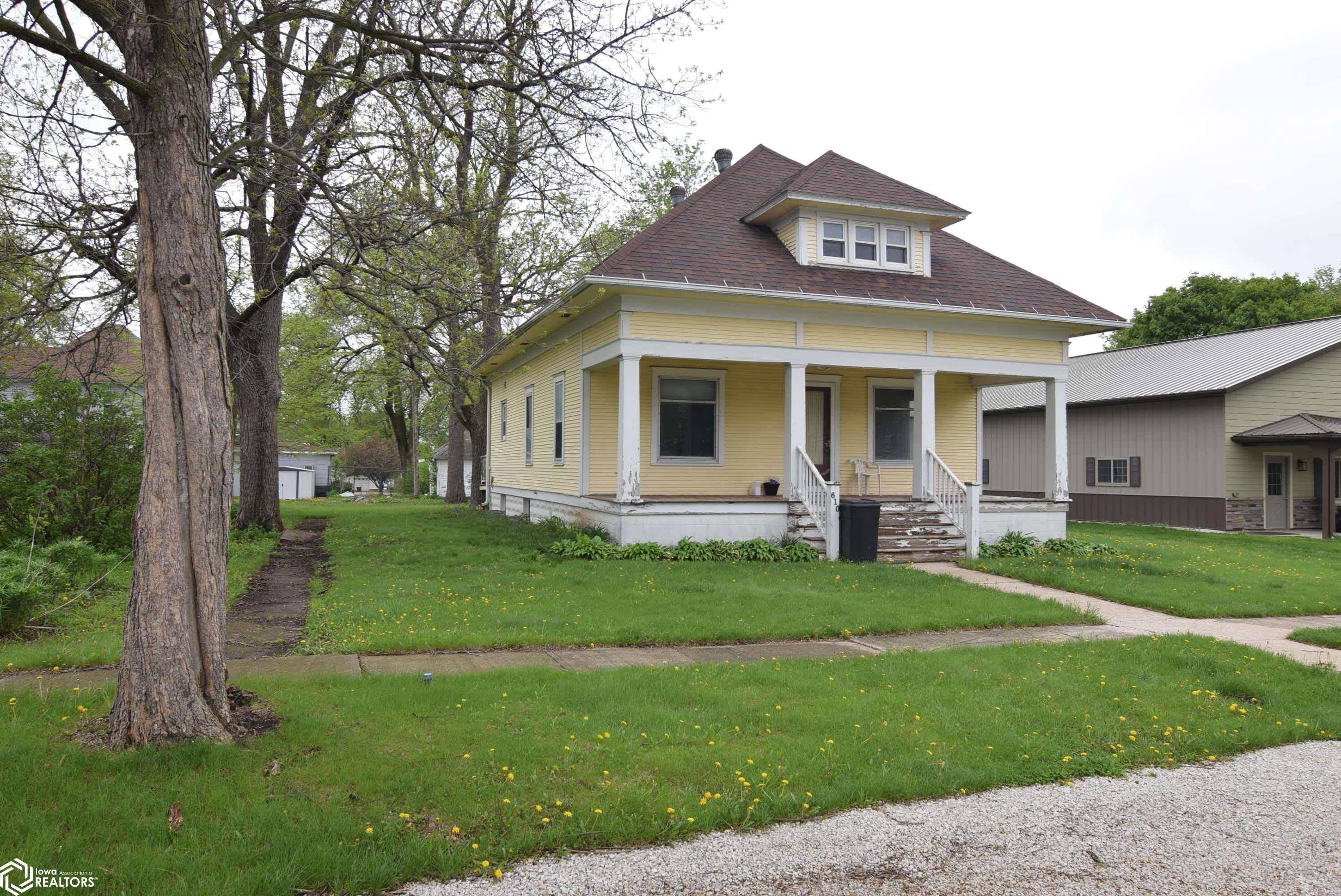 Goldfield, IA 50542,610 Pine St