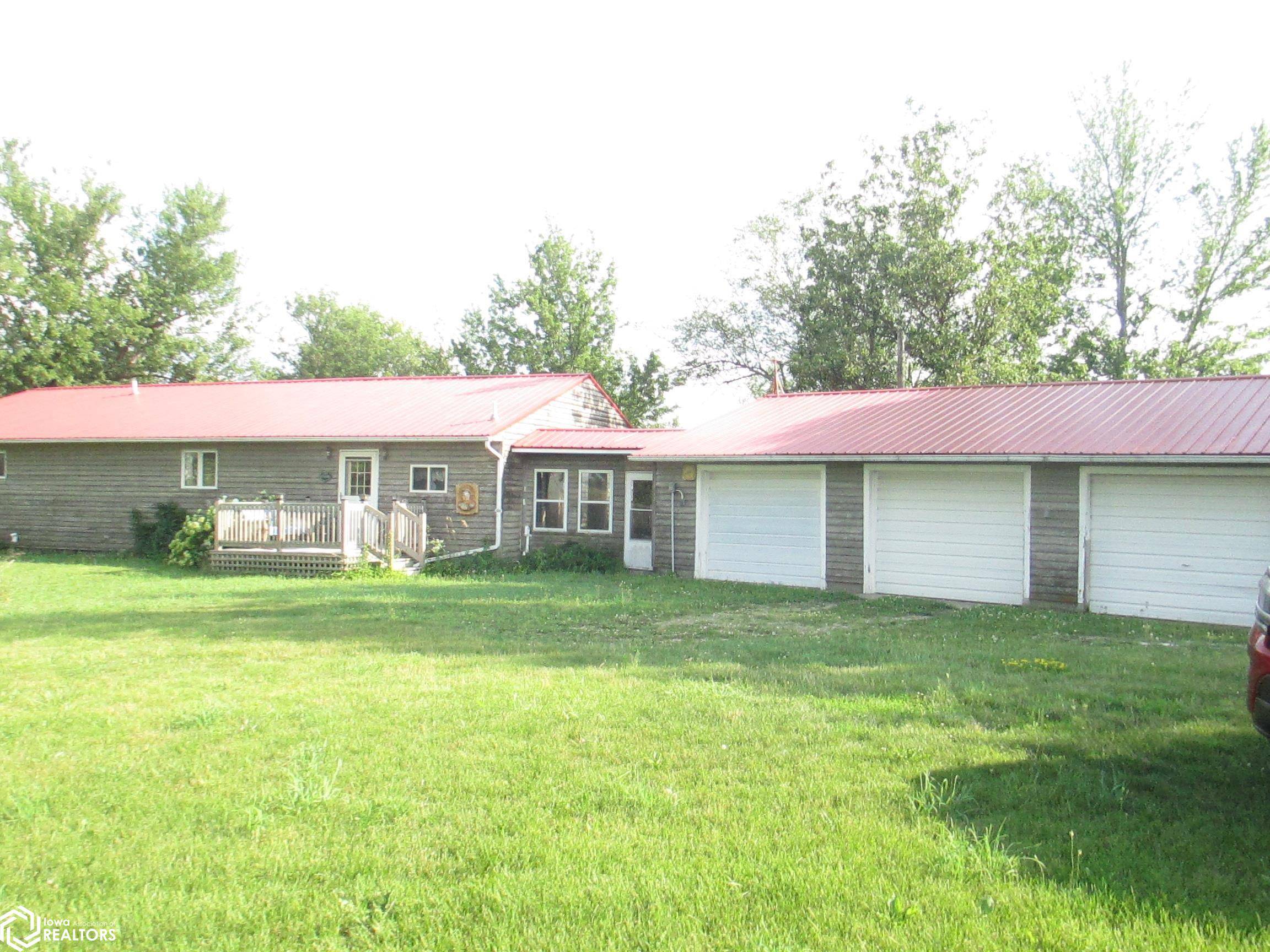 Chariton, IA 50049,31960 570th St