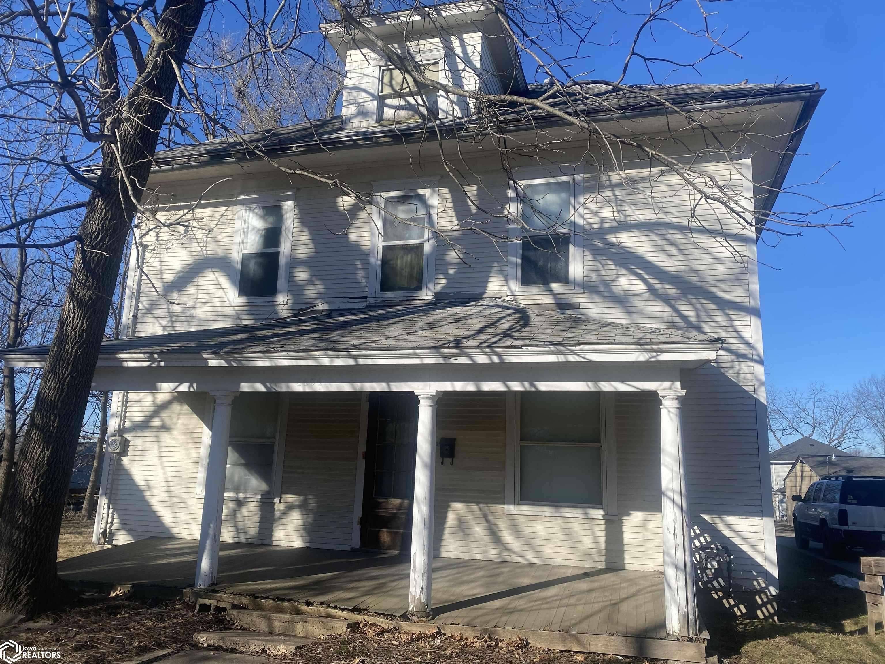 Centerville, IA 52544,1404 S 15th St