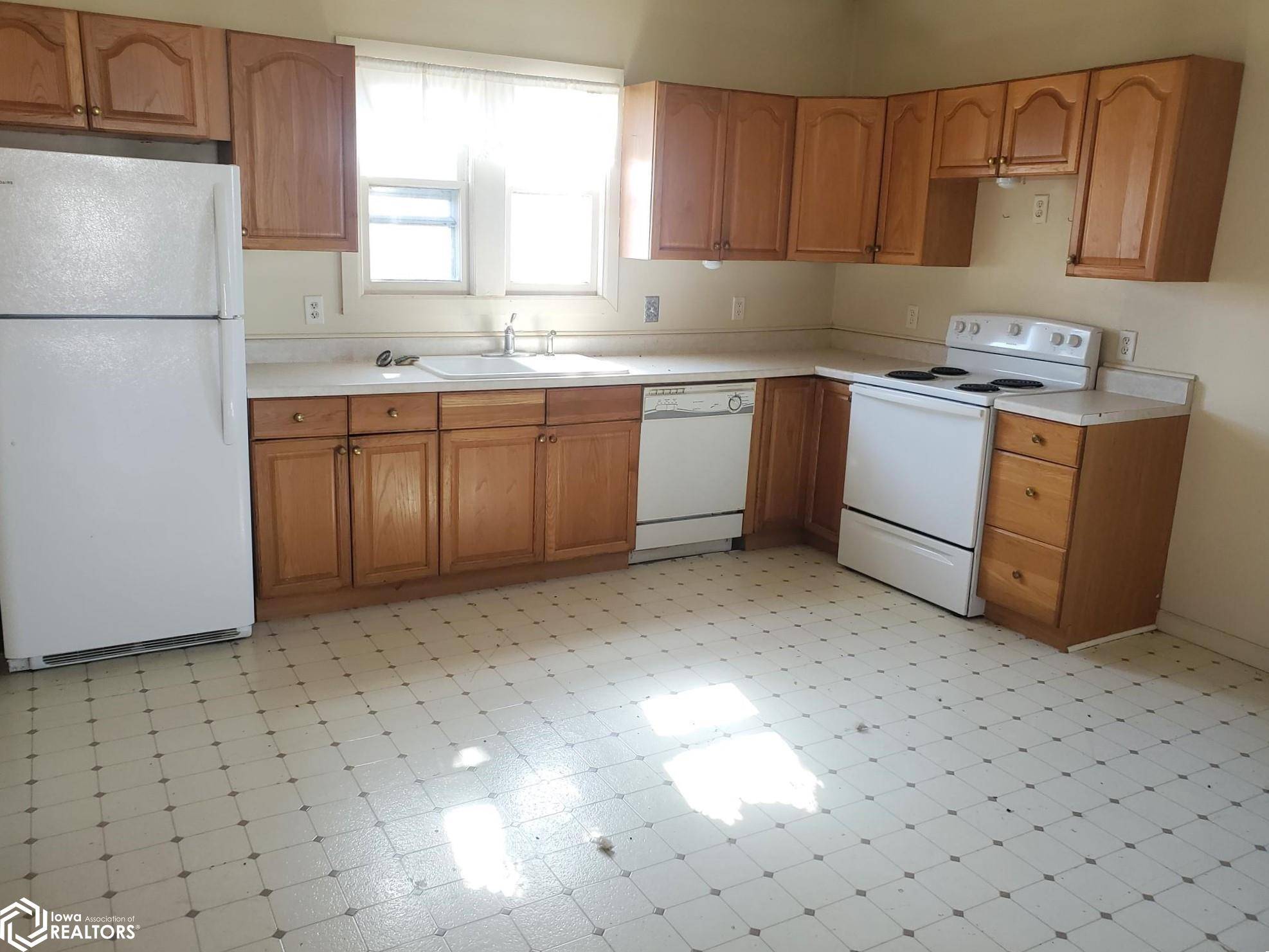 Eldora, IA 50627,1401 14th Ave