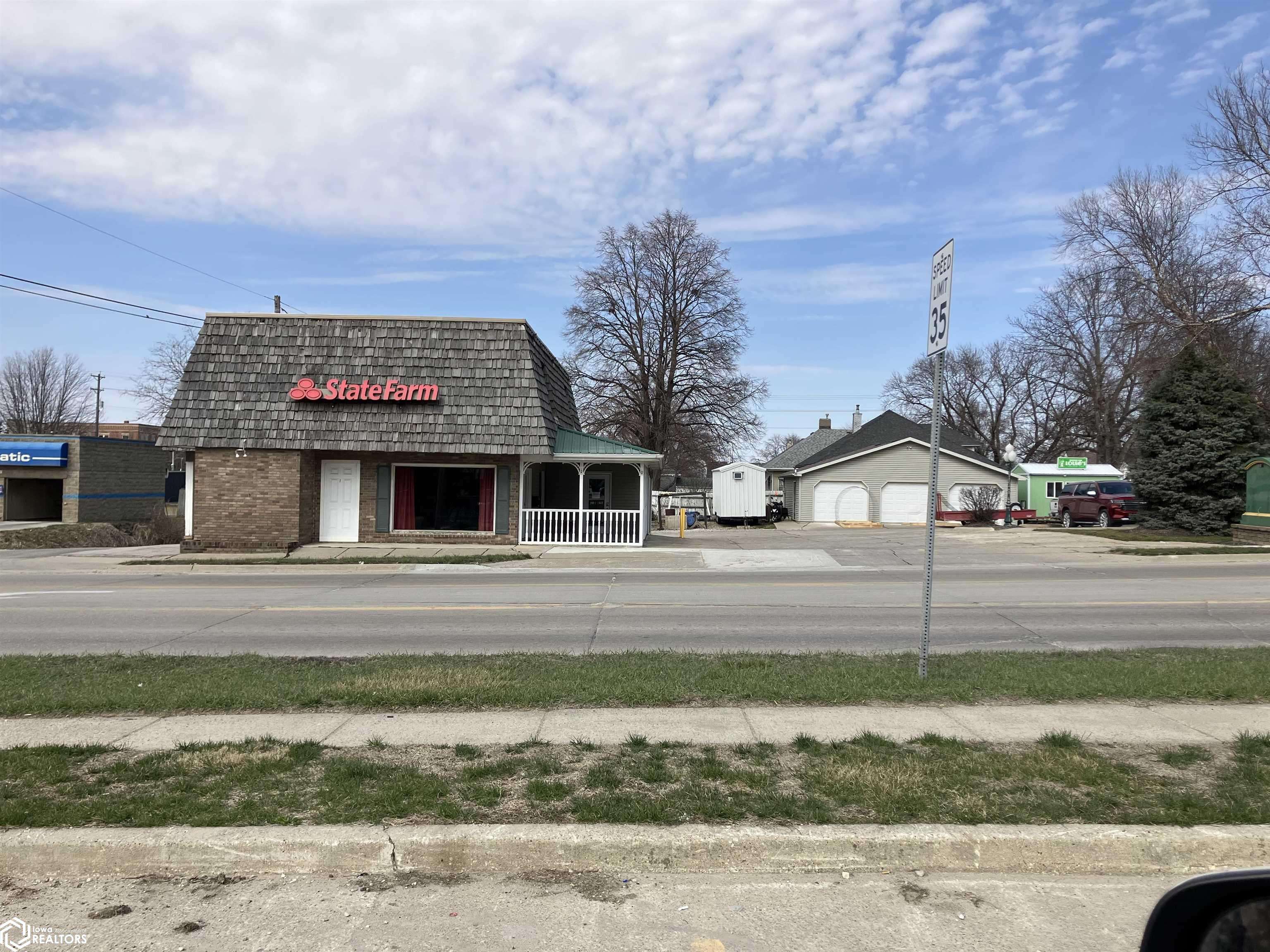 Atlantic, IA 50022,106 E 7th St