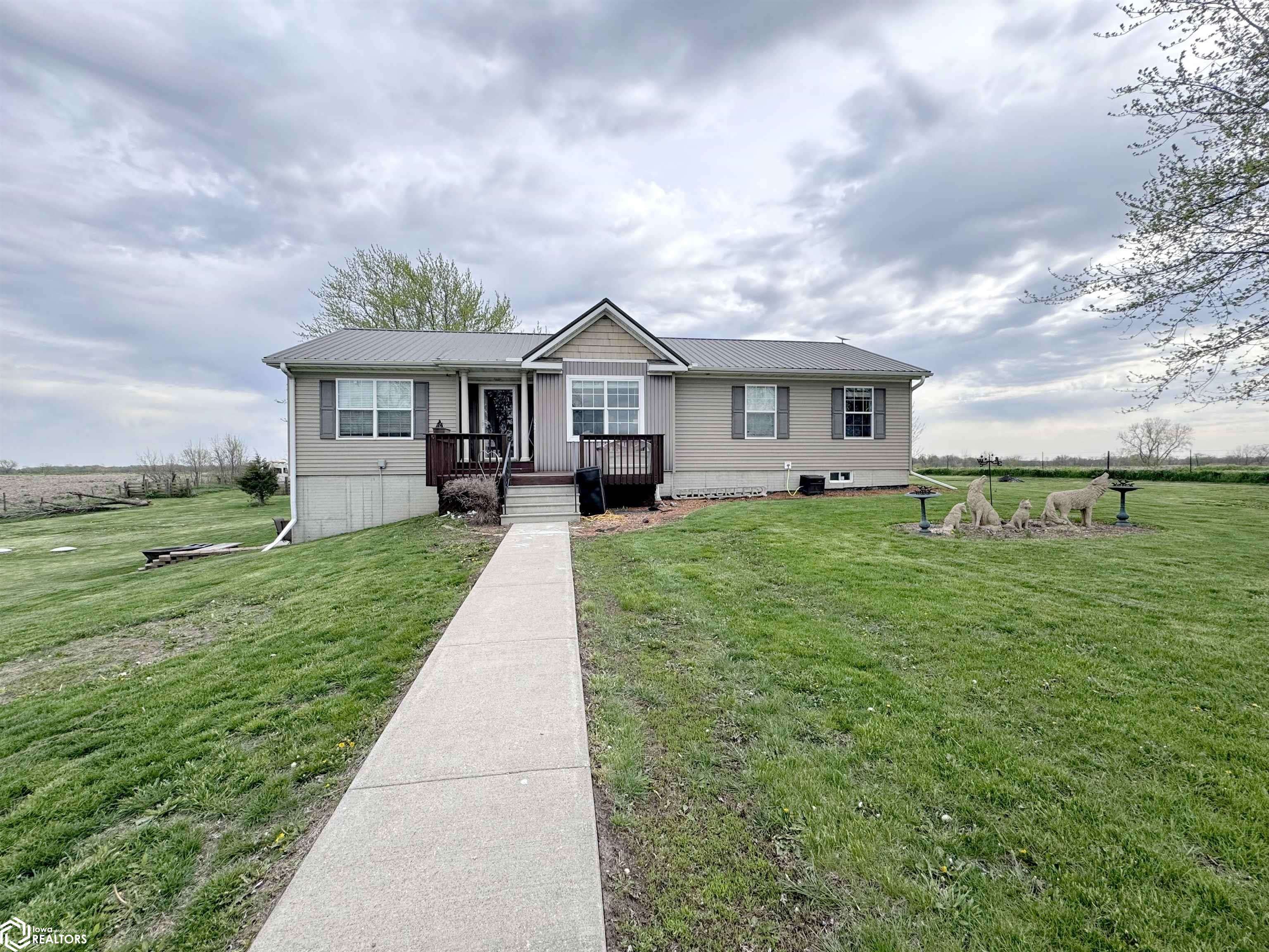 Moravia, IA 52571,5690 270th St