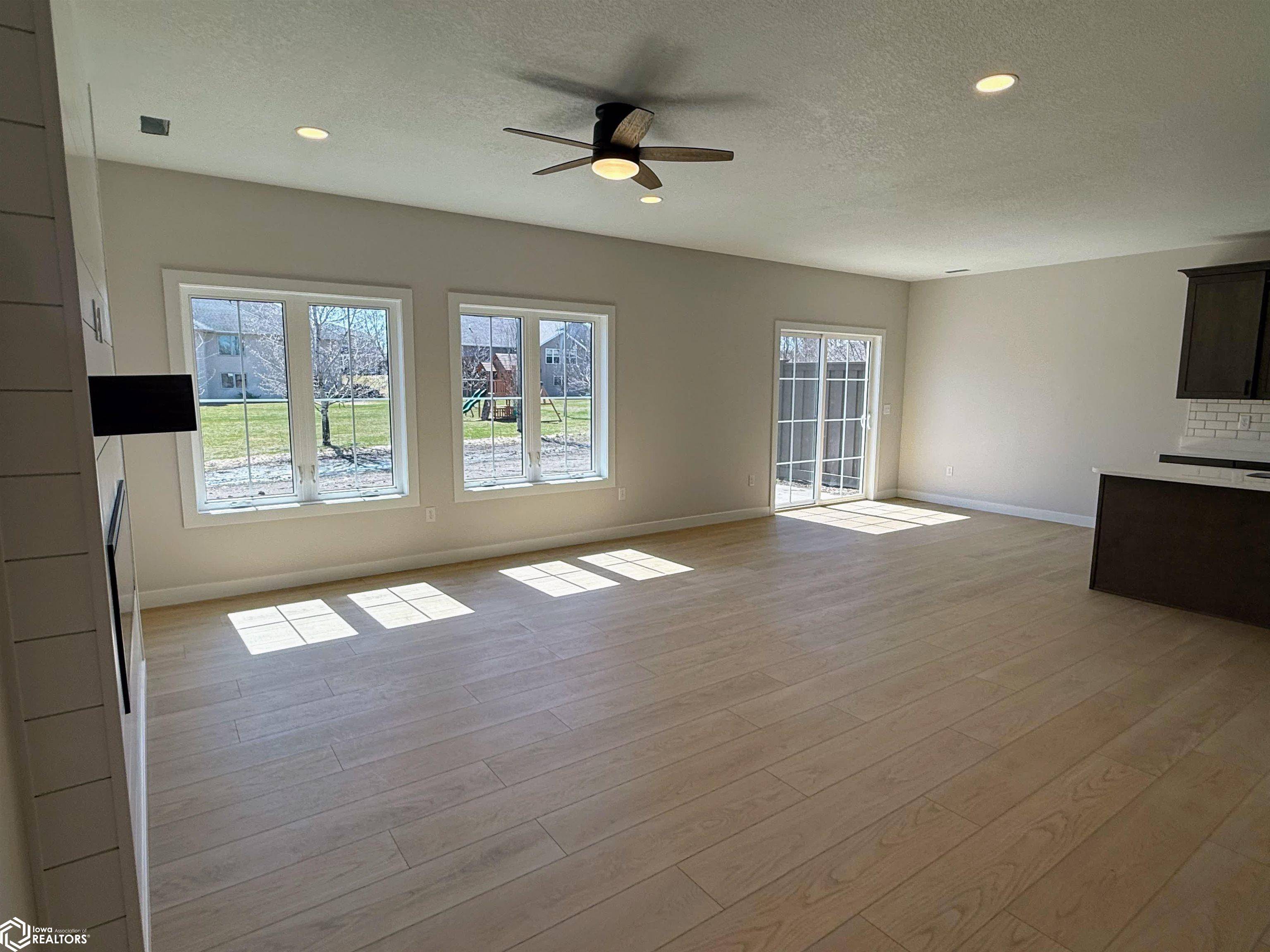 Clear Lake, IA 50428,107 Stonebrook Ct.