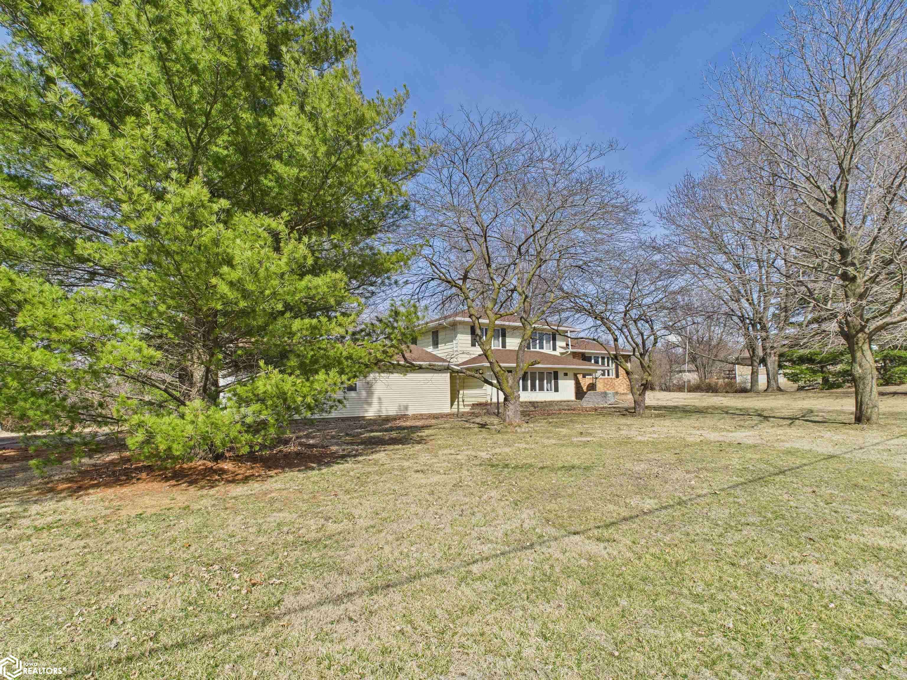 Warsaw, IL 62379,835 Mill St