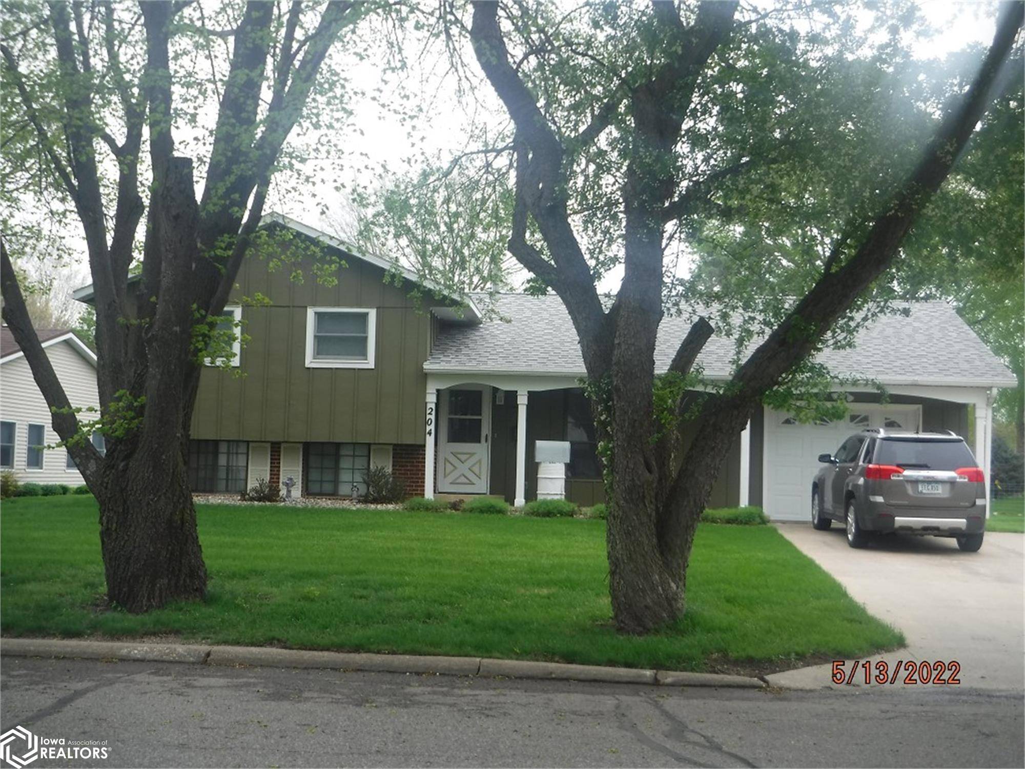 Pocahontas, IA 50574,204 NW 12th St