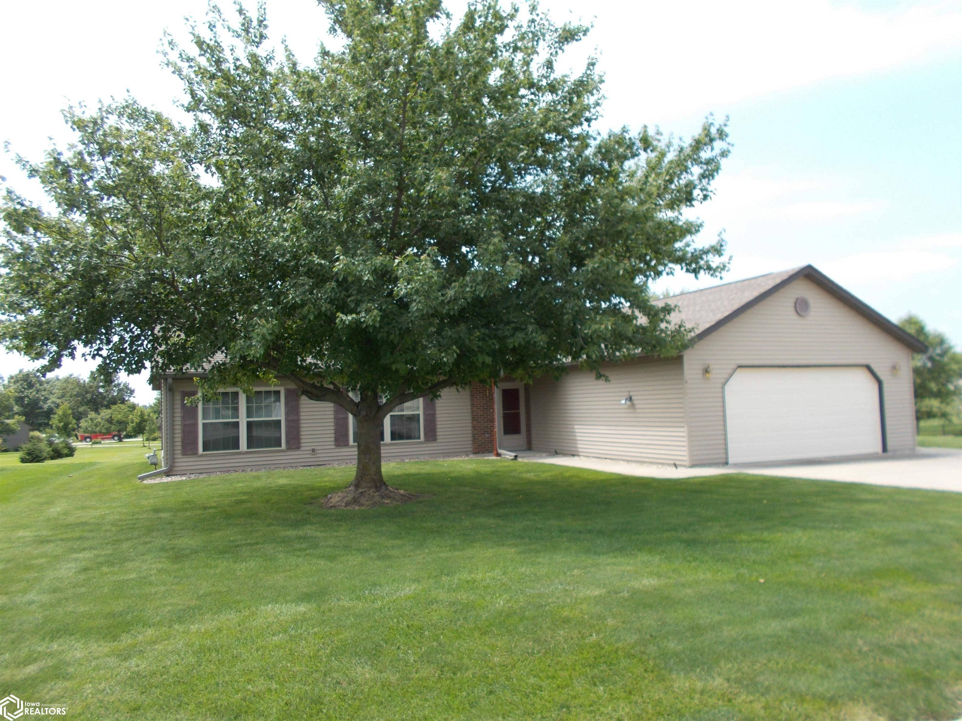 Creston, IA 50801,1406 Clayton Rd