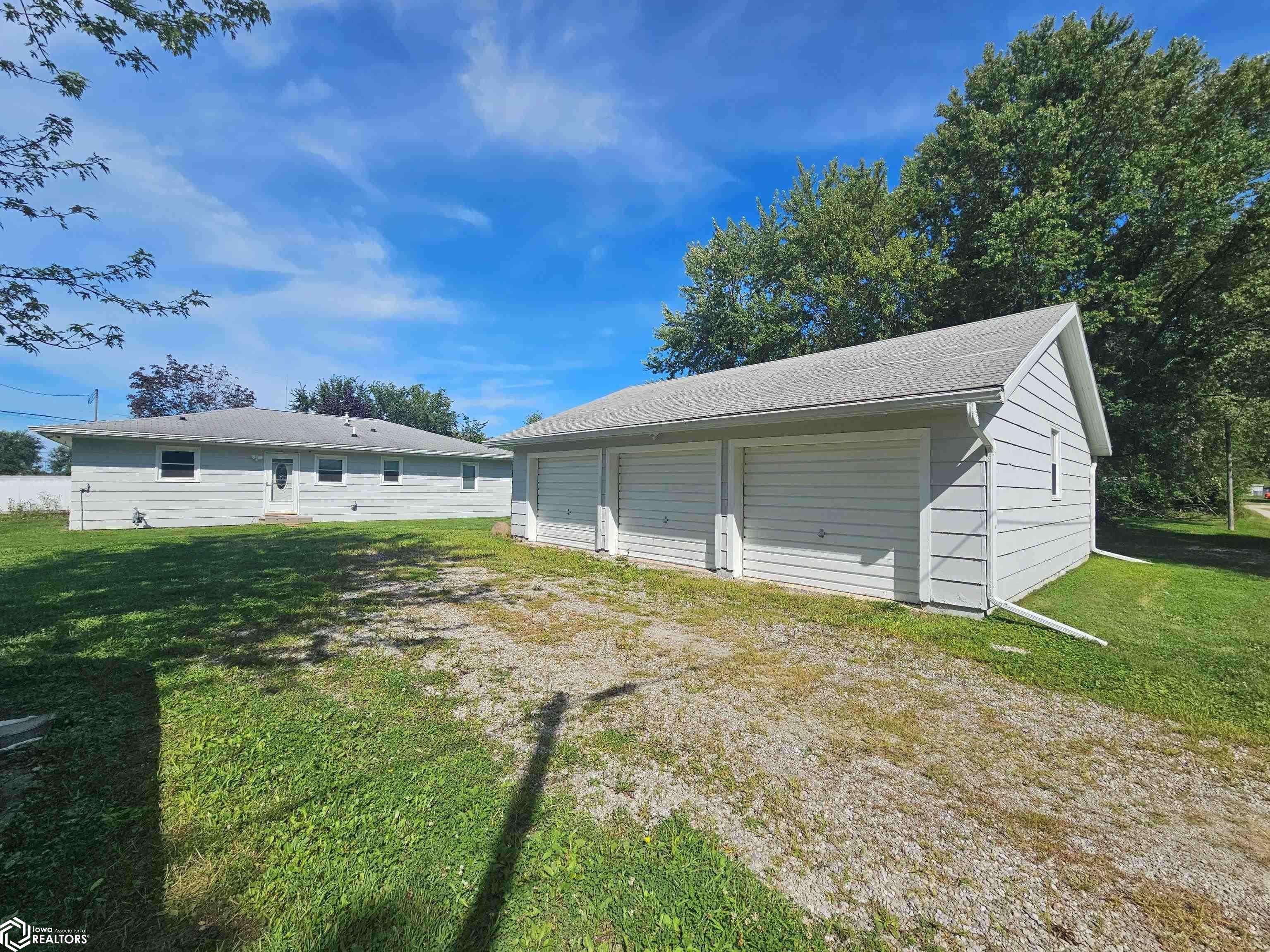 Fairfield, IA 52556,409 S 17th St