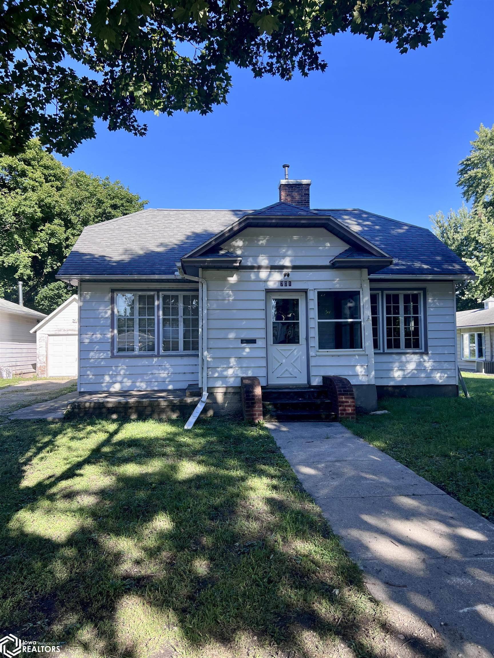 Rolfe, IA 50581,701 Grant St