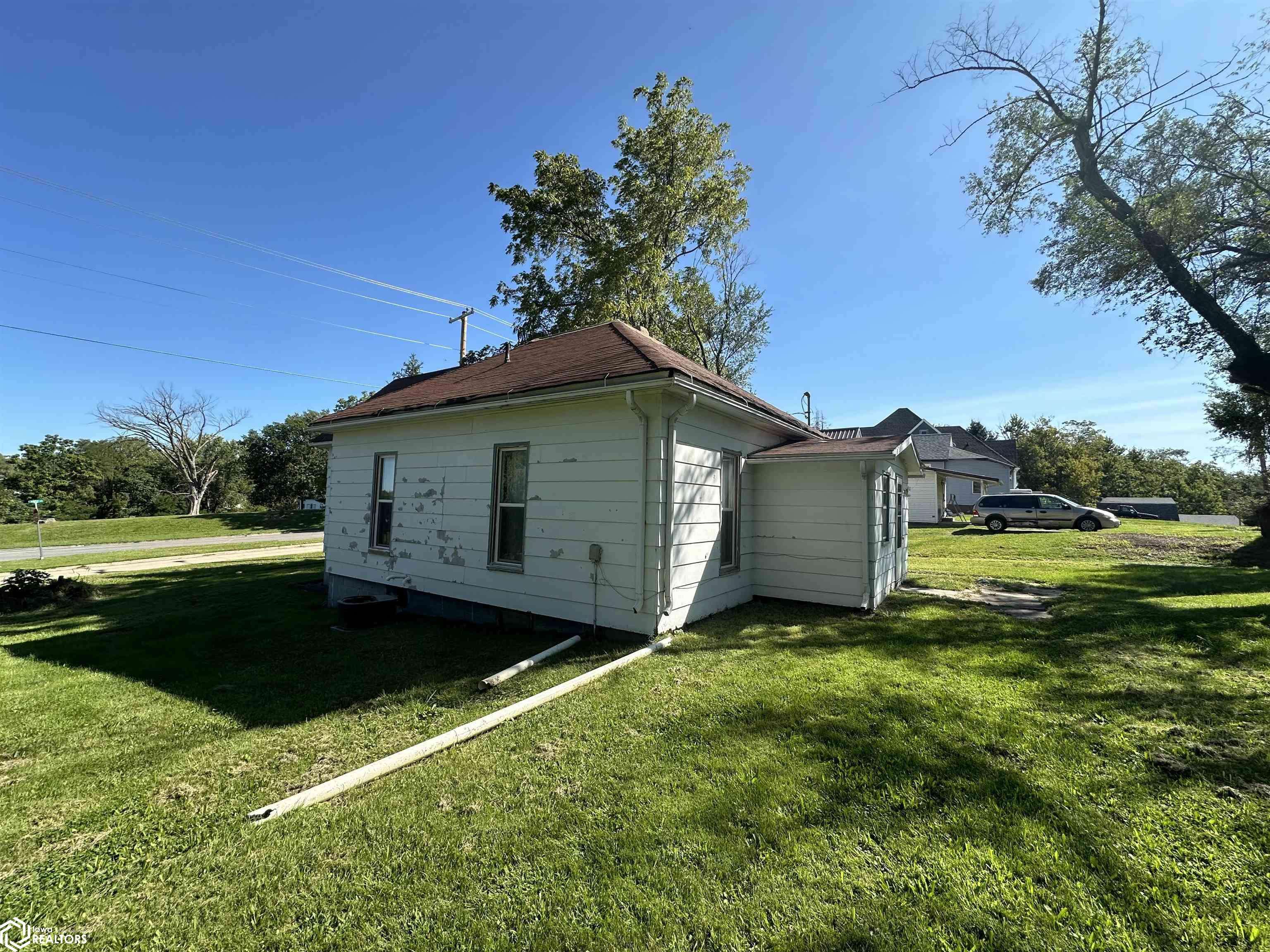 Centerville, IA 52544,1000 W Maple St