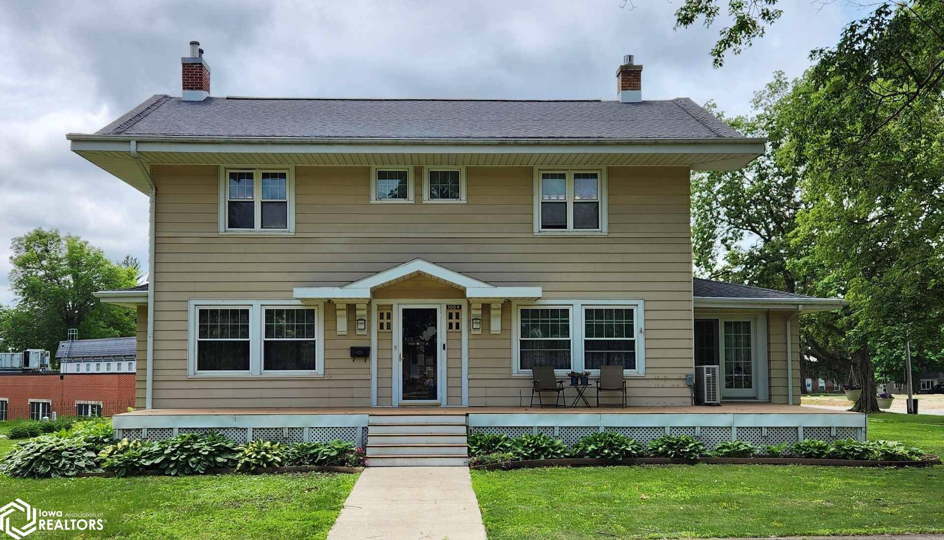 Ackley, IA 50601,1004 2nd Ave