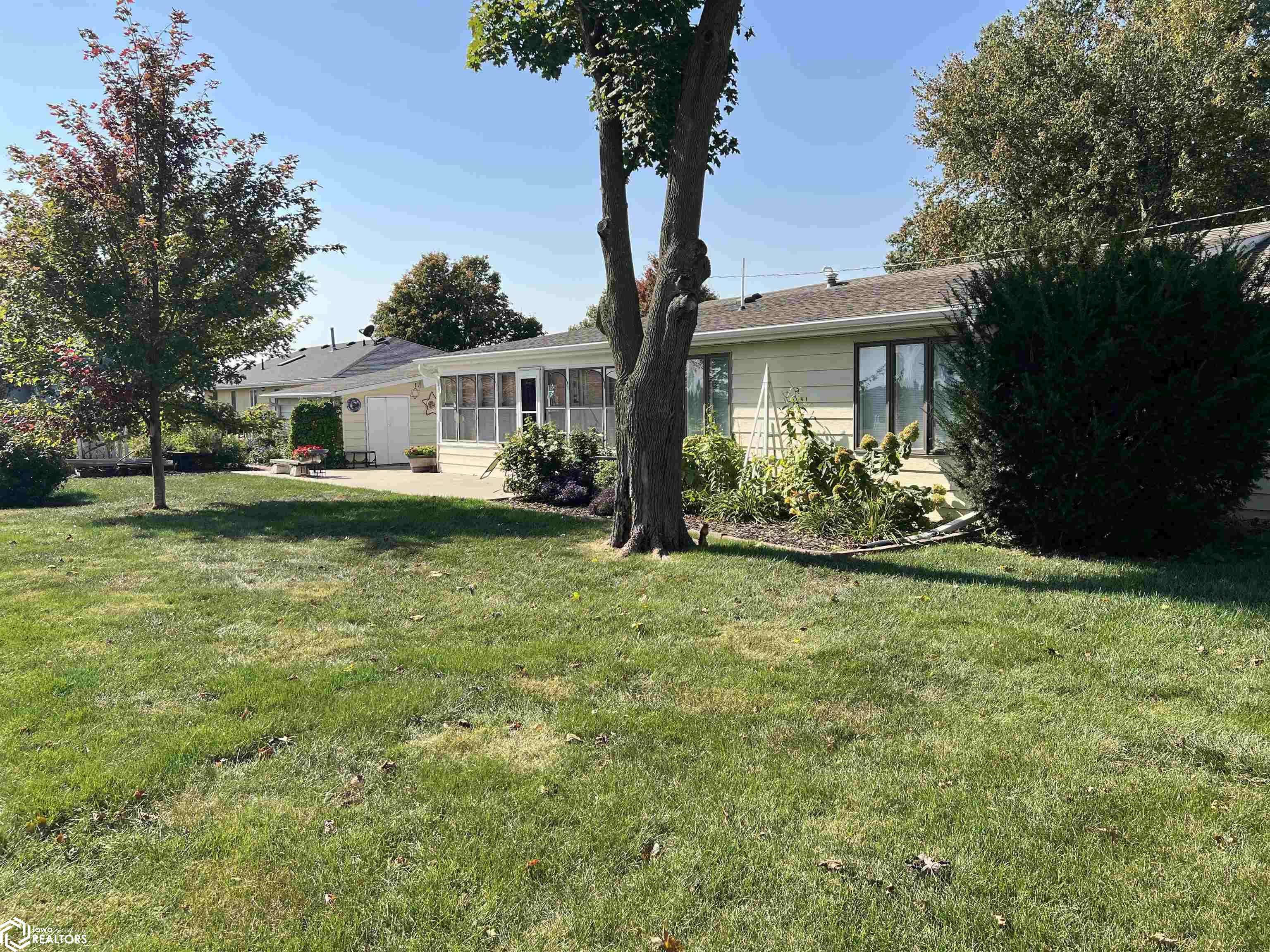 Bedford, IA 50833,109 Illinois St