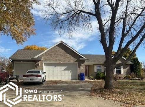 Britt, IA 50423,907 Golfview Ave