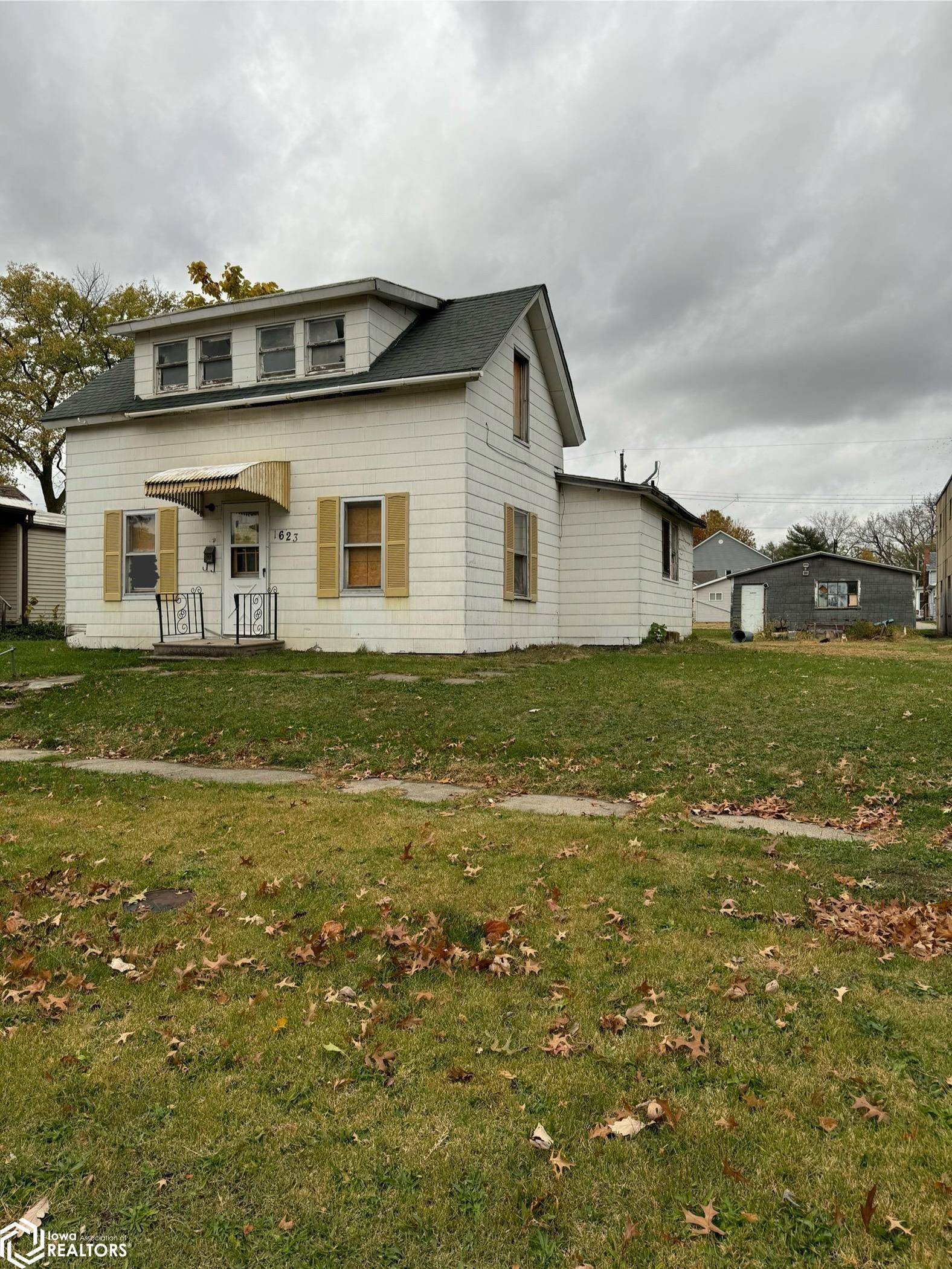 Fort Madison, IA 52627,1623 Avenue I