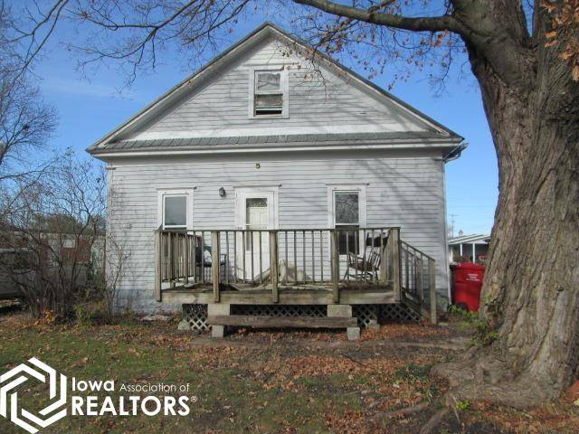 Russell, IA 50238,107 W Smith St