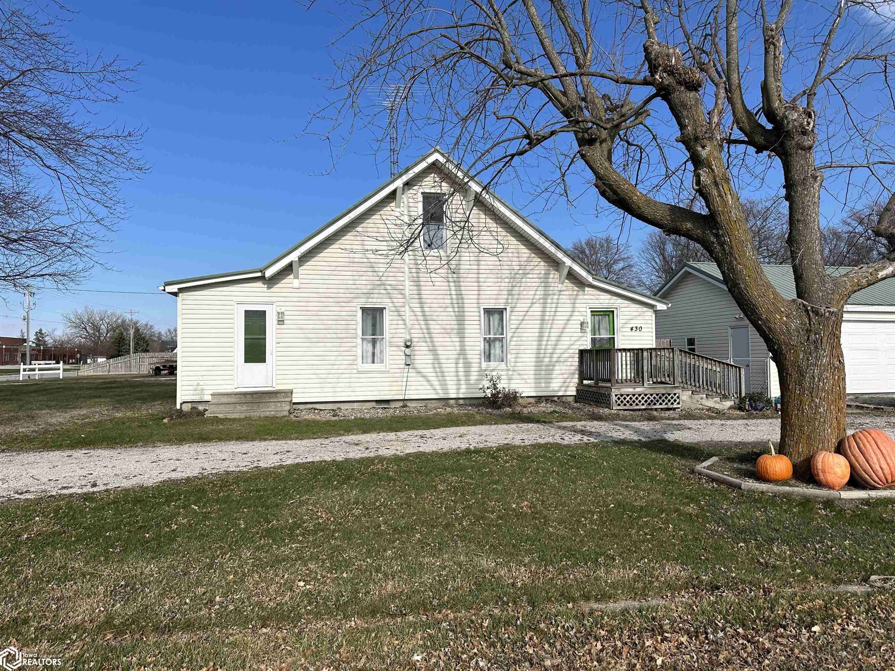 Humeston, IA 50123,430 S Front St