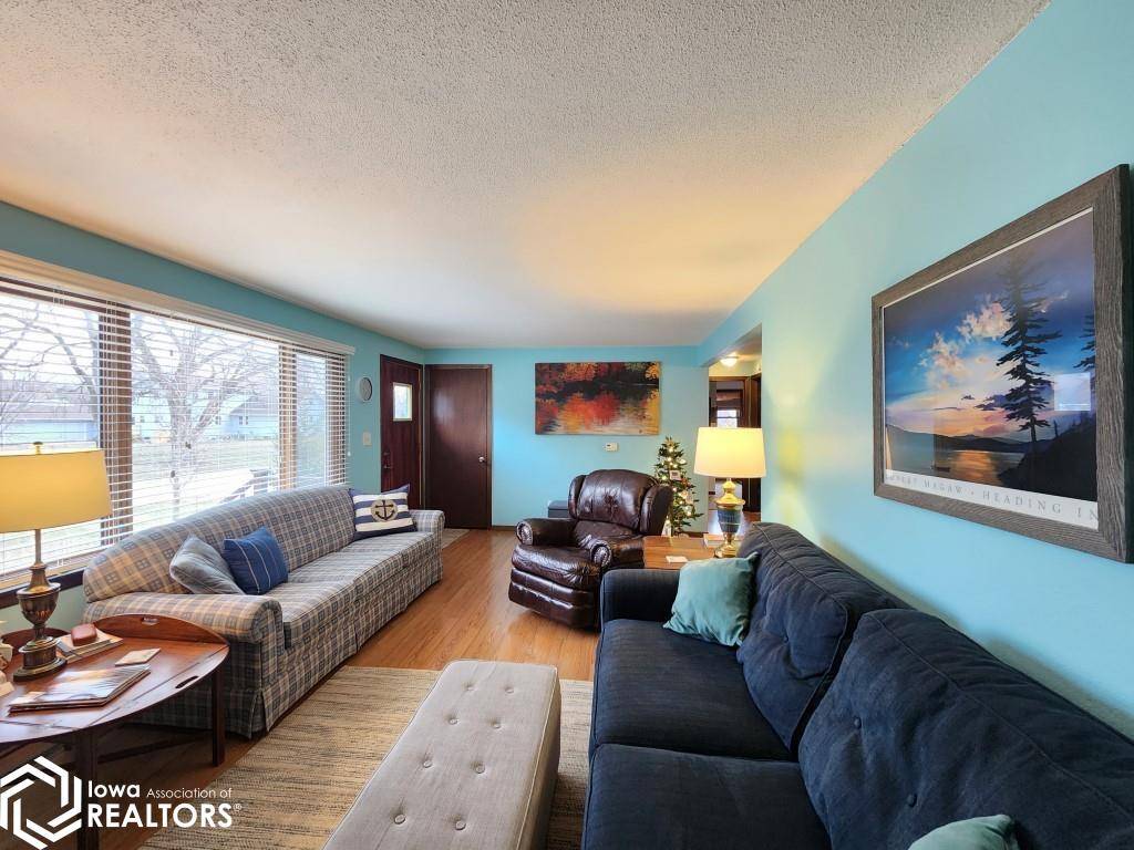 Ventura, IA 50482,8 N German St