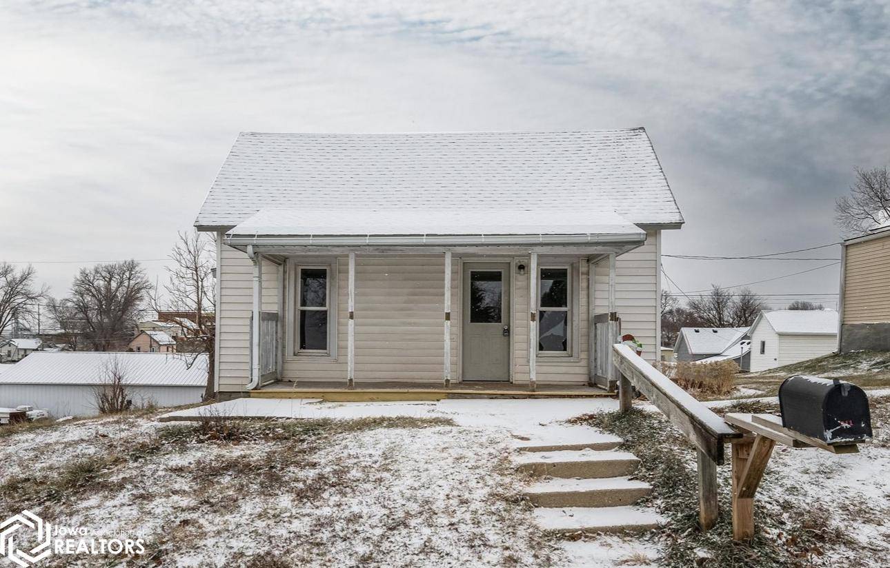 Dunlap, IA 51529,211 Park St