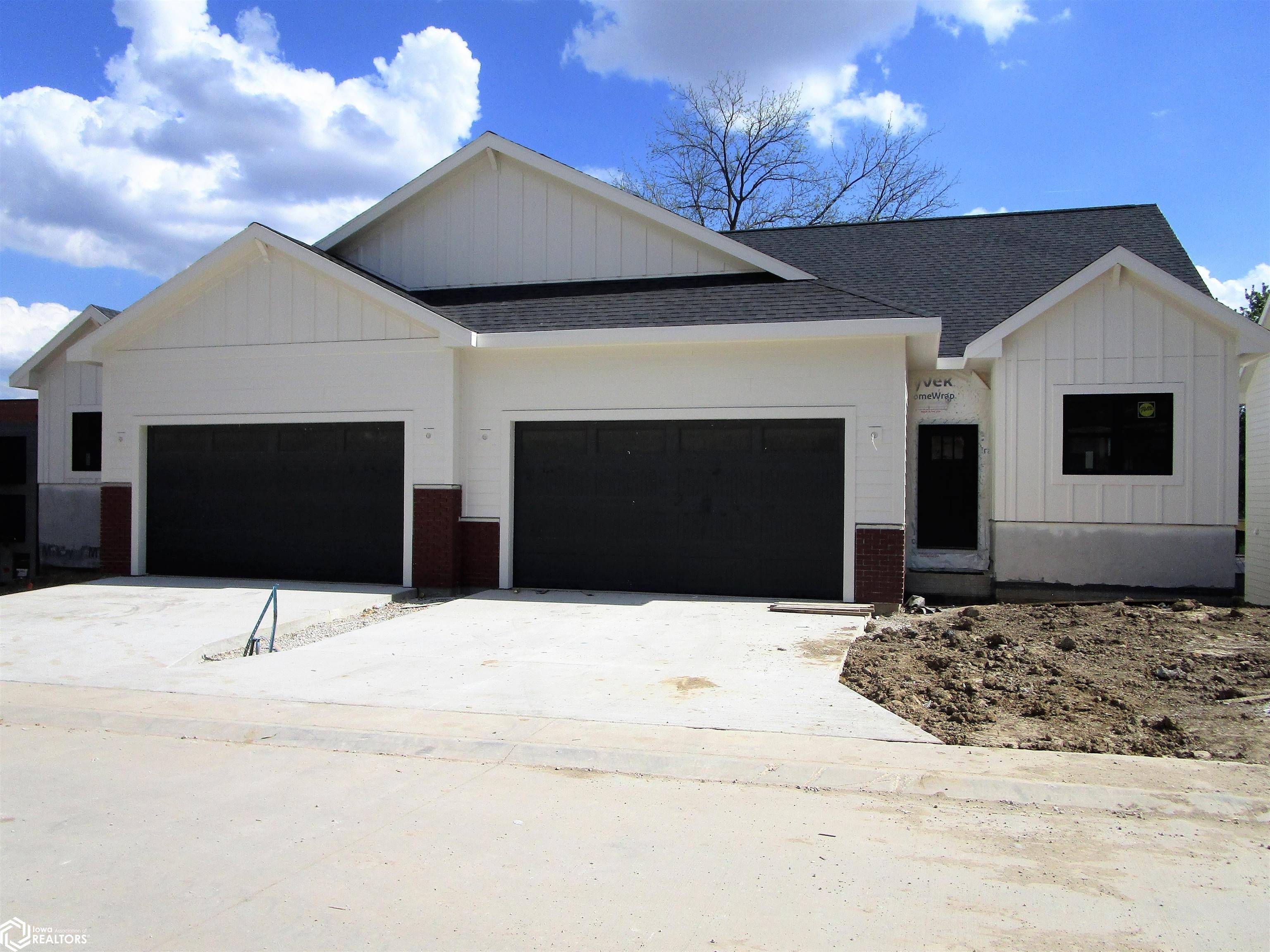Iowa Falls, IA 50126,2352 River Road