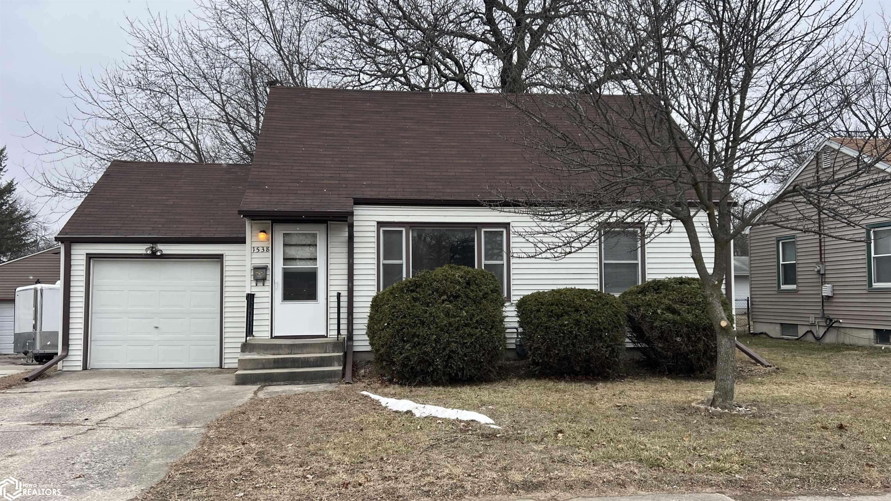 Mason City, IA 50401,1538 N Hampshire Ave