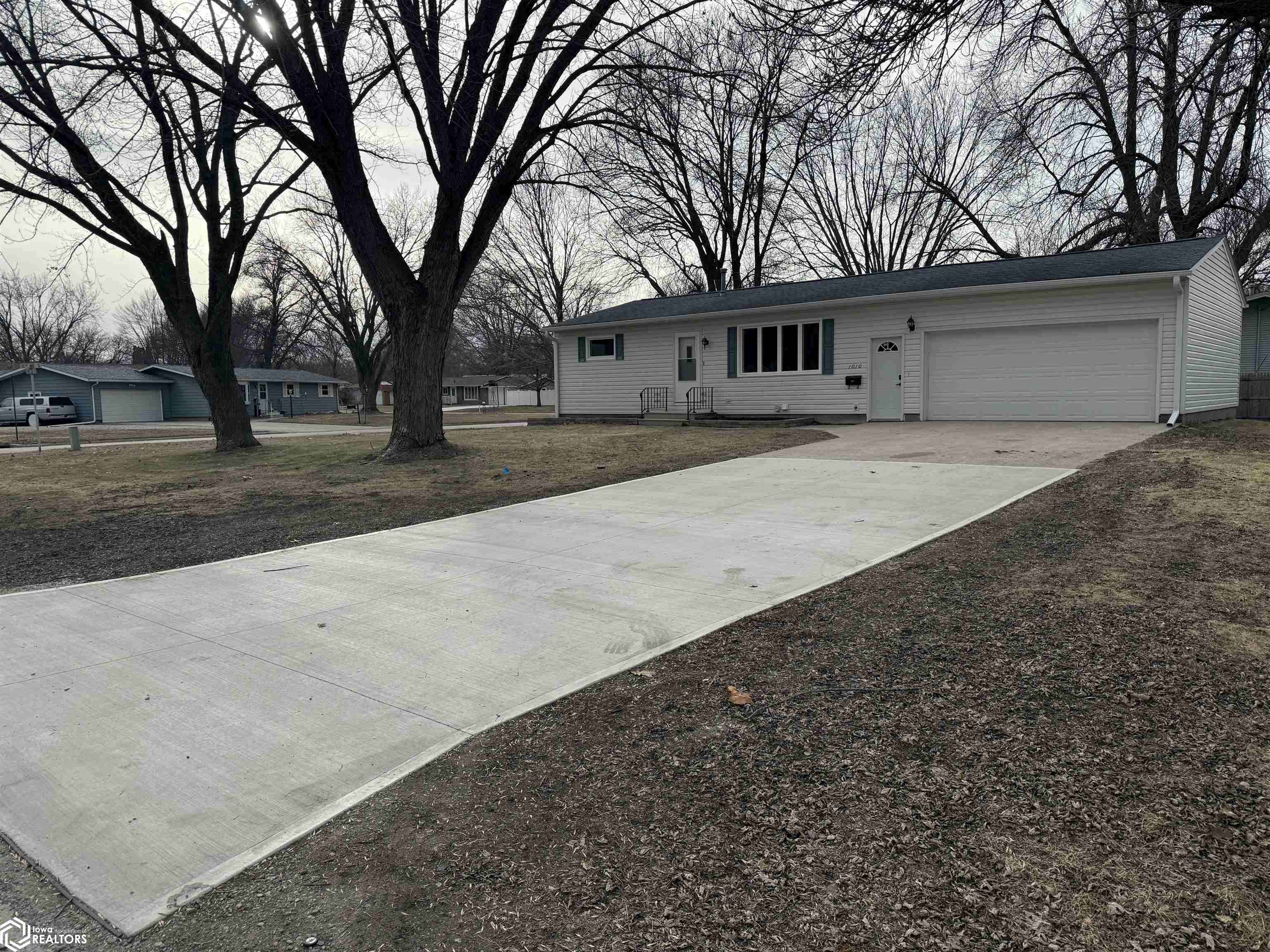 Humboldt, IA 50548,1010 Taft St S