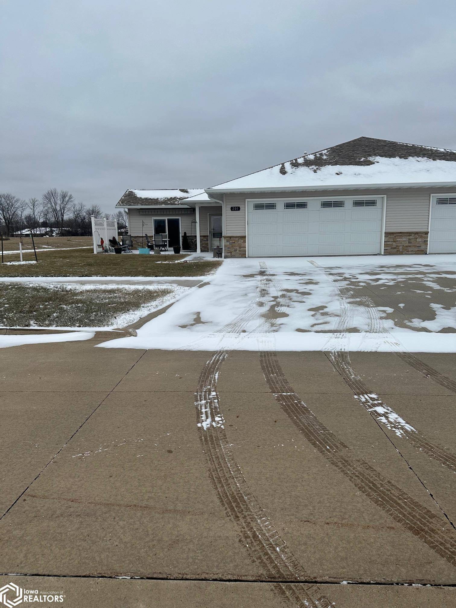 Fairfield, IA 52556,201 E Lincoln Ave